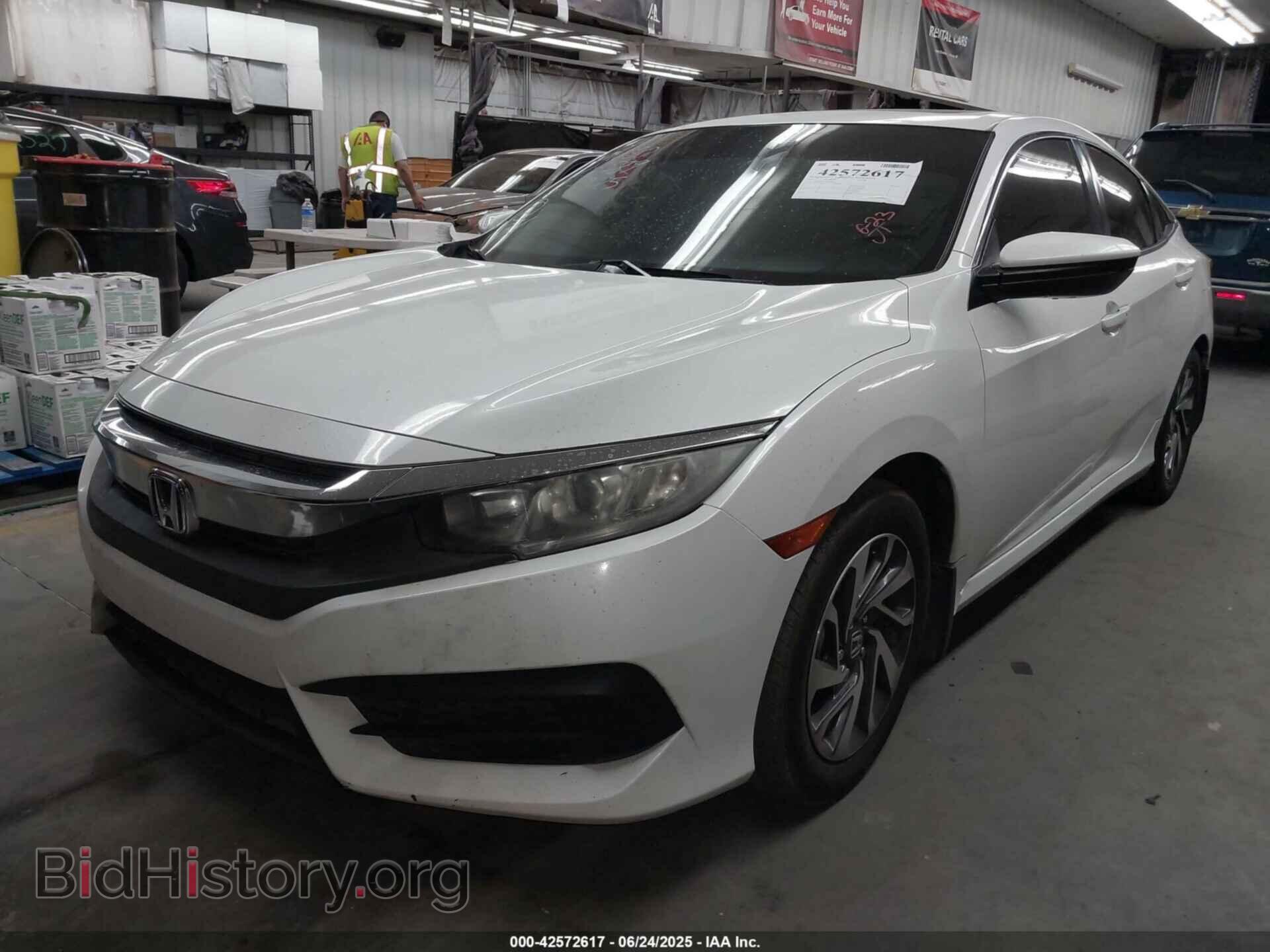 2016 HONDA CIVIC - VIN: 19XFC2F76GE056589 - Фото 2