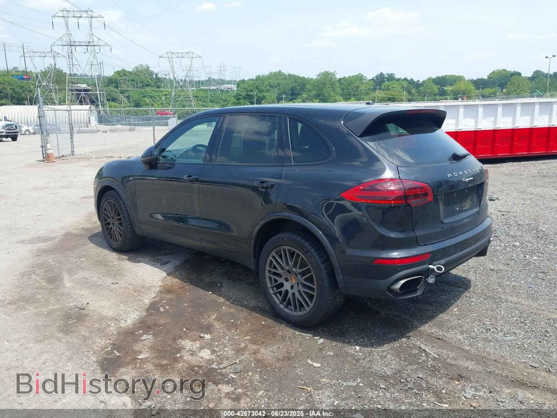 2017 PORSCHE CAYENNE - VIN: WP1AA2A25HKA80374 - Фото 3