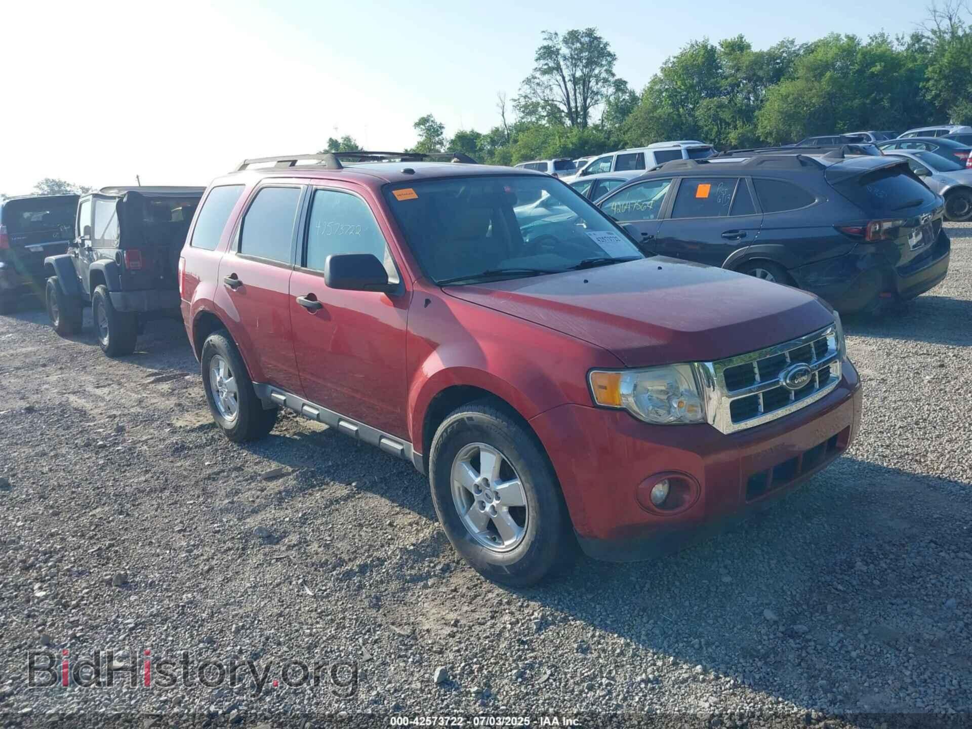 Фотография 1FMCU0DG9CKA56936 - FORD ESCAPE 2012