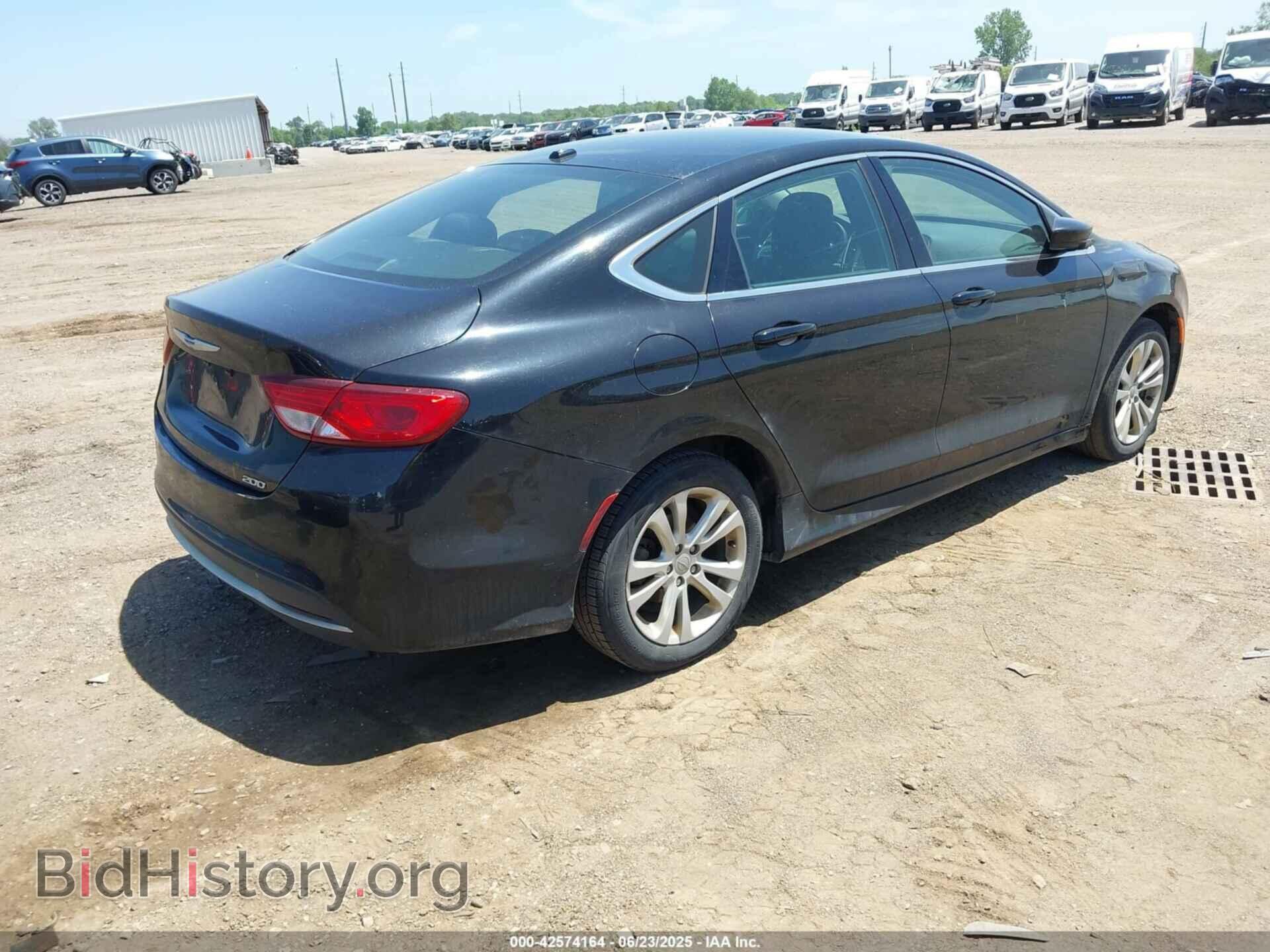 2015 CHRYSLER 200 - VIN: 1C3CCCAB8FN670305 - Фото 4