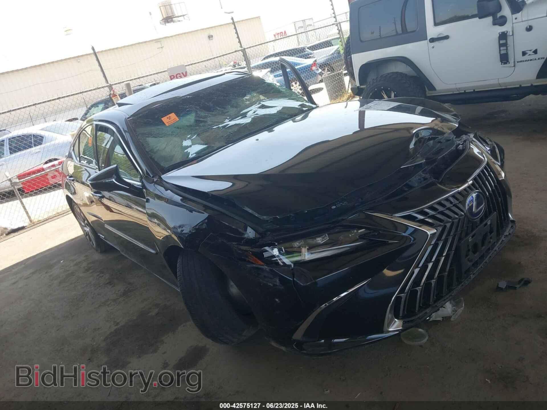 Фотография 58AEA1C12NU015634 - LEXUS ES 300H 2022