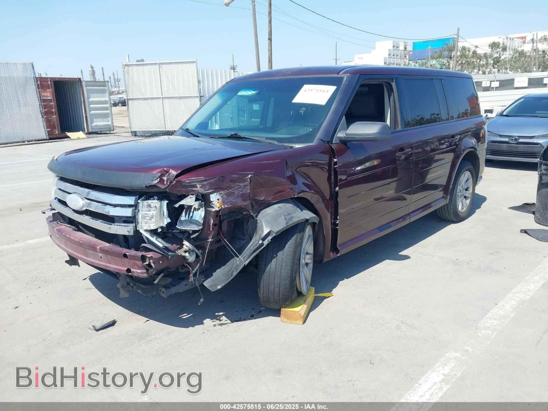 2011 FORD FLEX - VIN: 2FMGK5BC8BBD31516 - Фото 2