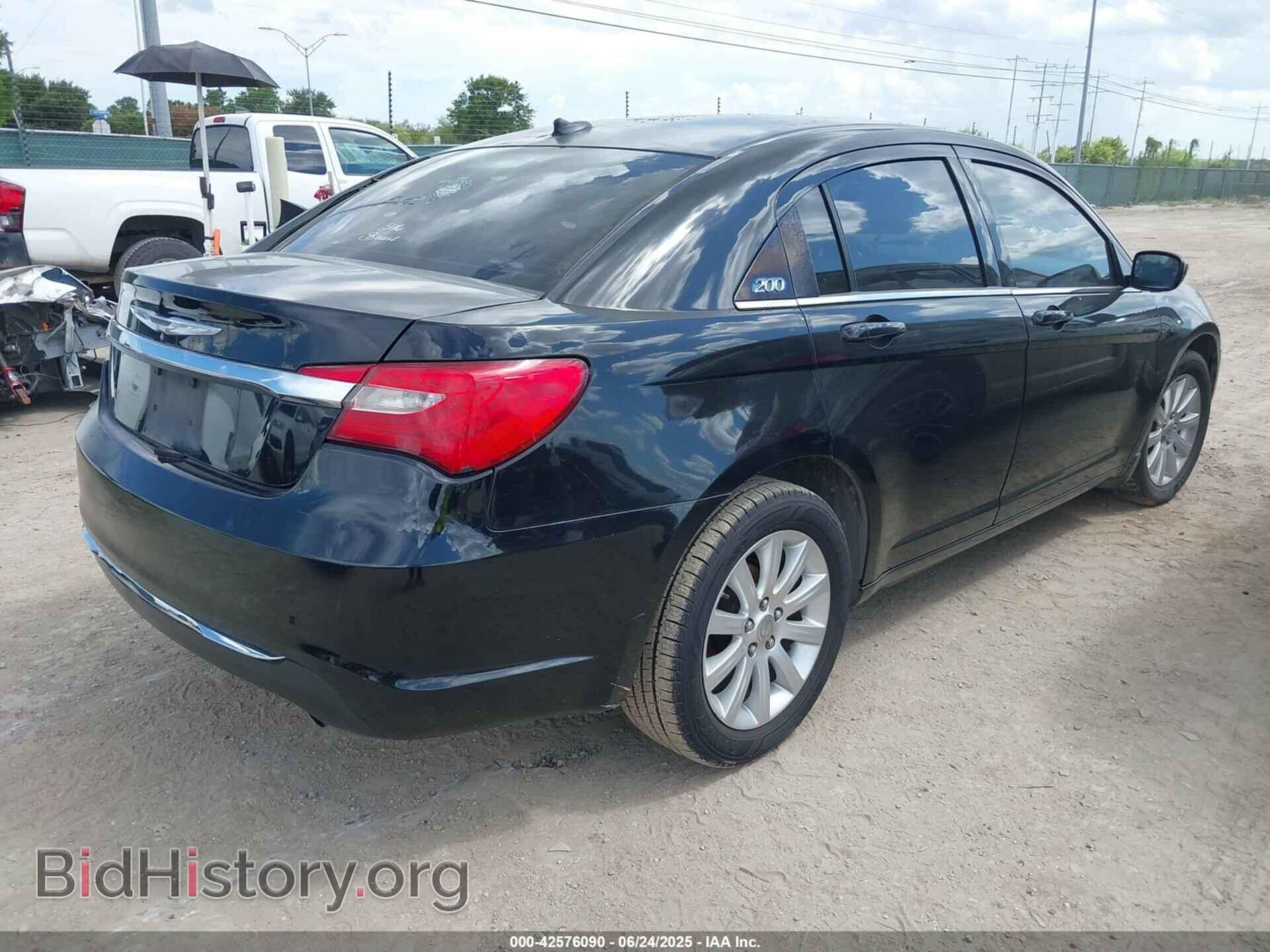 2013 CHRYSLER 200 - VIN: 1C3CCBBB6DN500949 - Фото 4