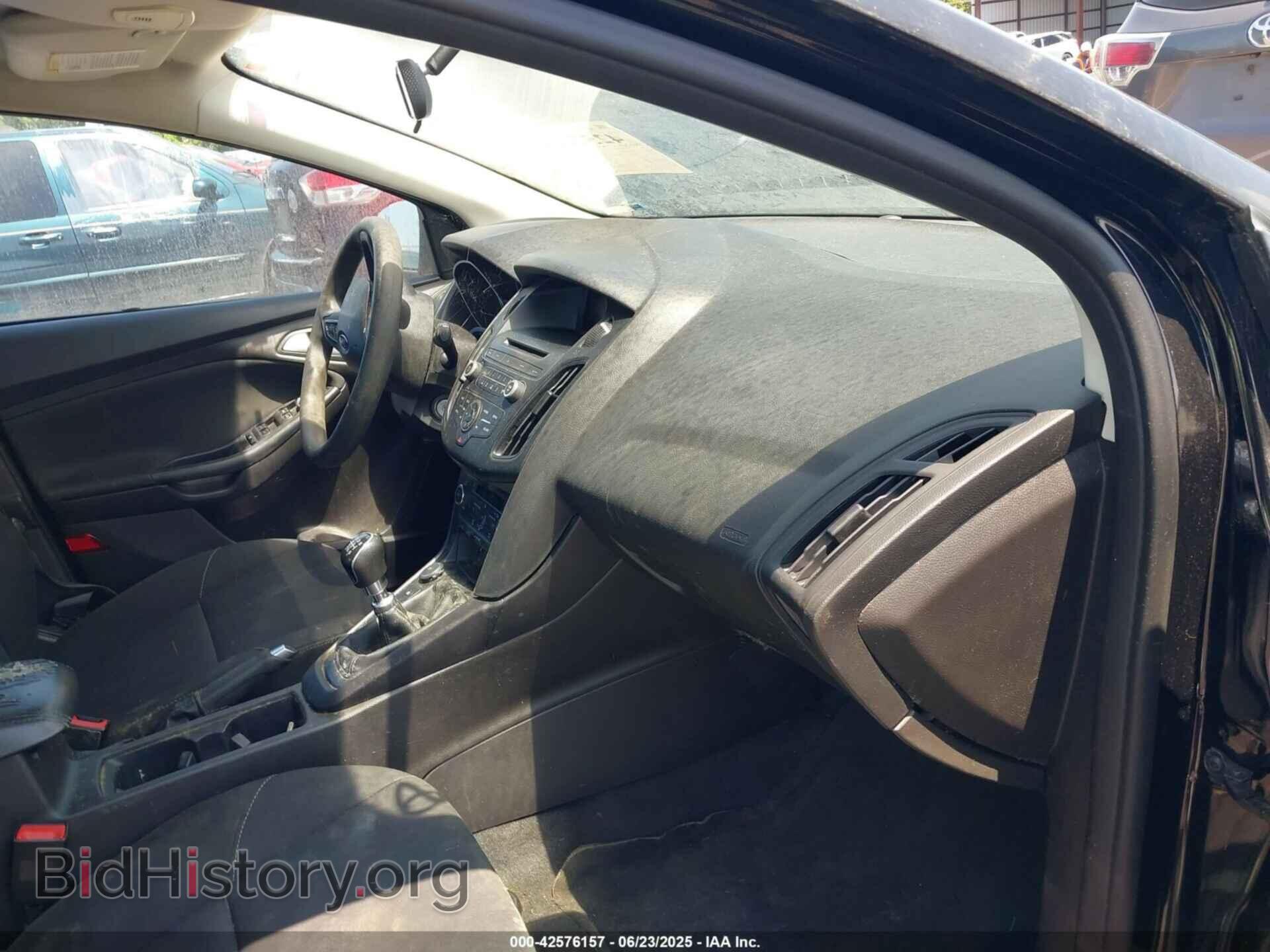 2017 FORD FOCUS - VIN: 1FADP3FE1HL269626 - Photo 5