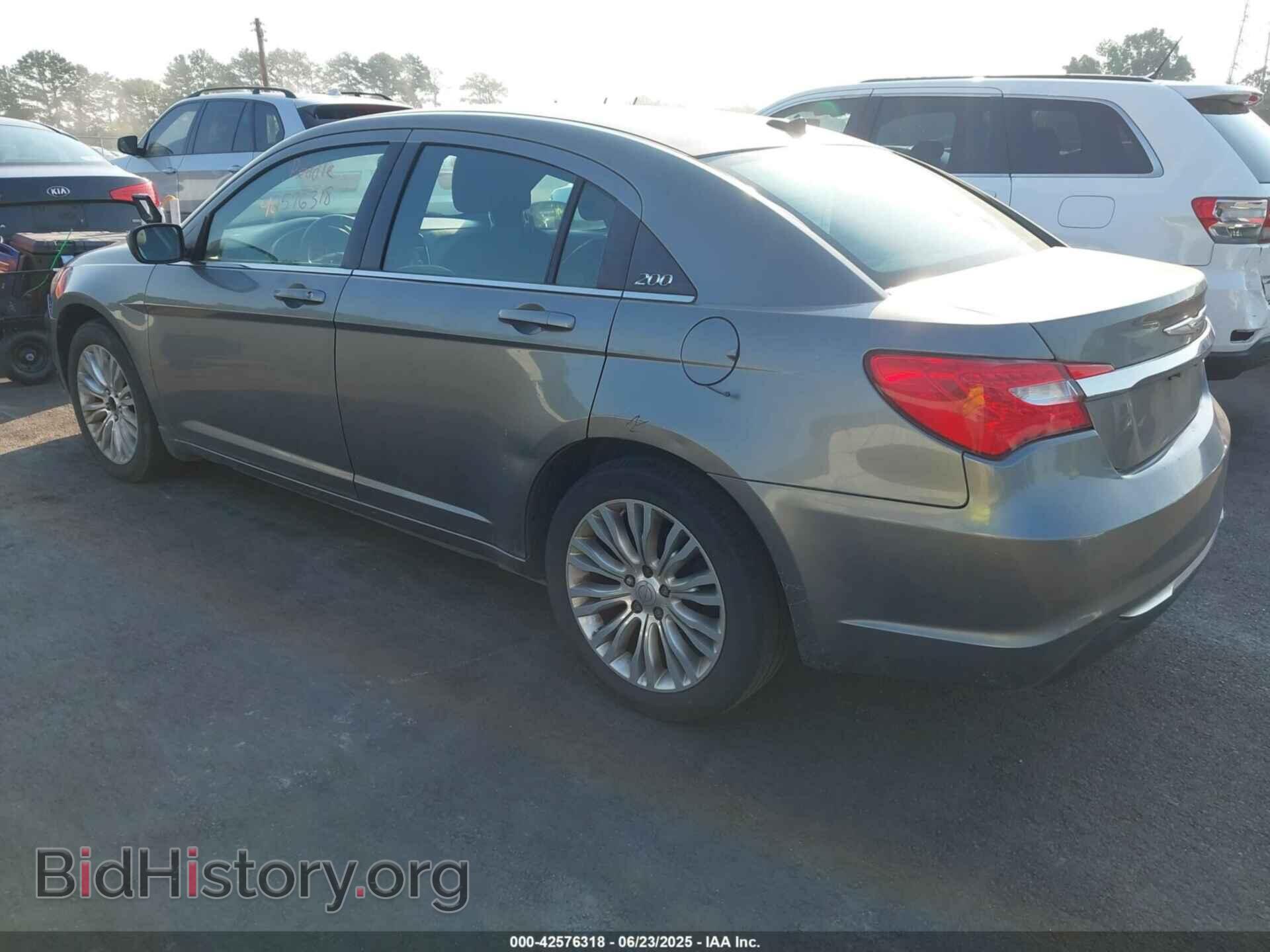 2013 CHRYSLER 200 - VIN: 1C3CCBAB0DN671813 - Фото 3