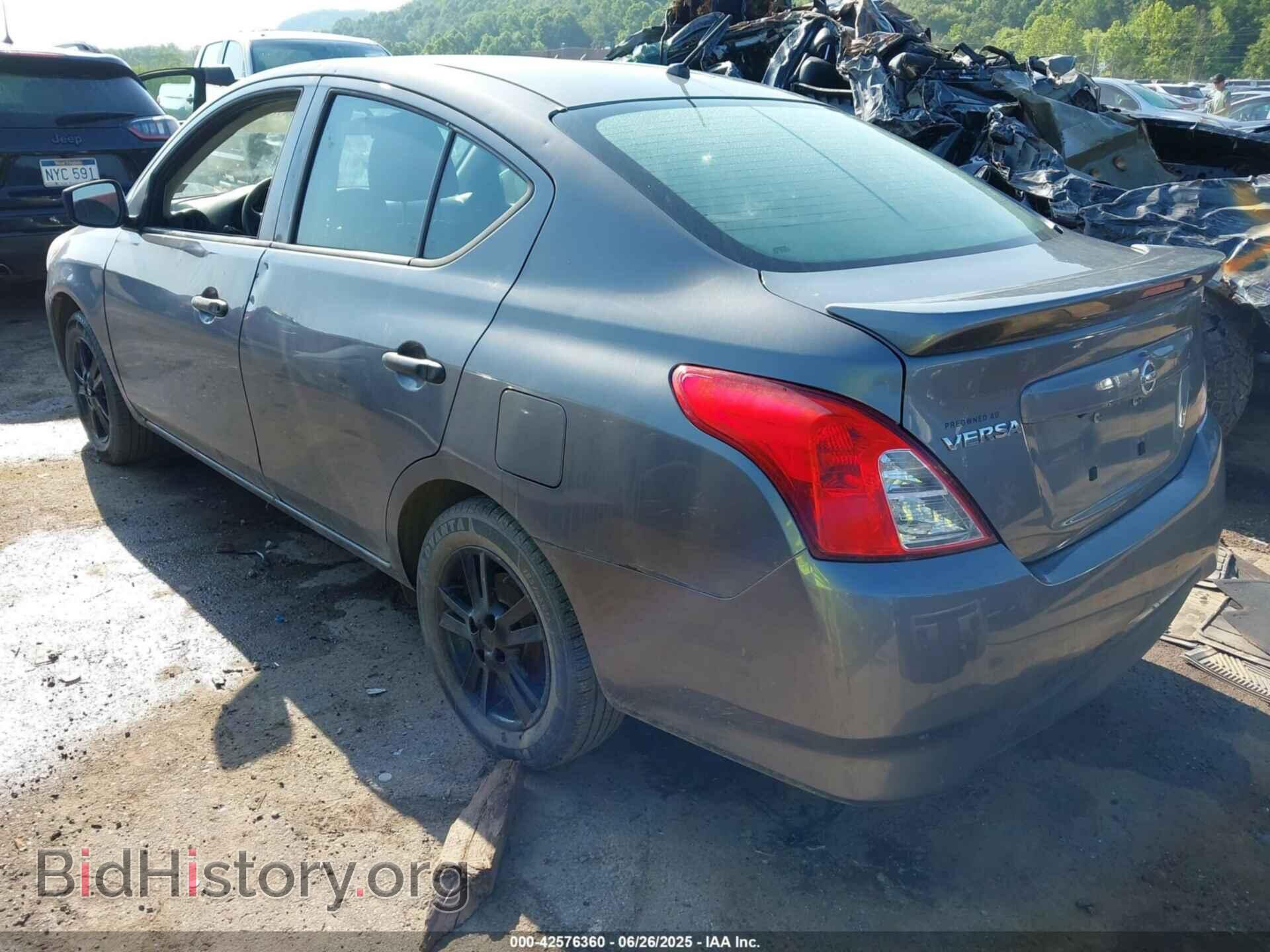 2019 NISSAN VERSA - VIN: 3N1CN7AP3KL820519 - Фото 3