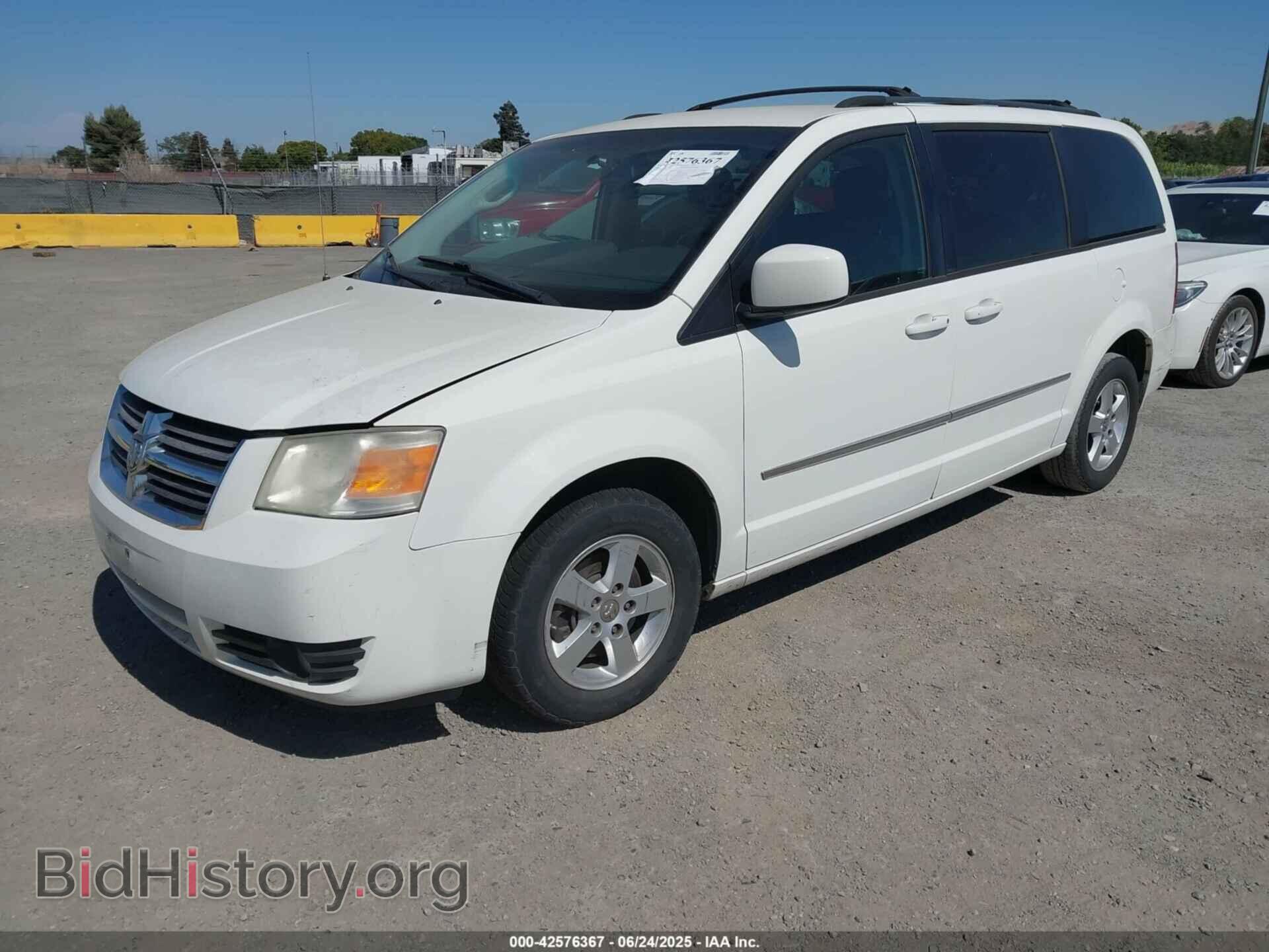 2010 DODGE GRAND CARAVAN - VIN: 2D4RN5D19AR155035 - Фото 2