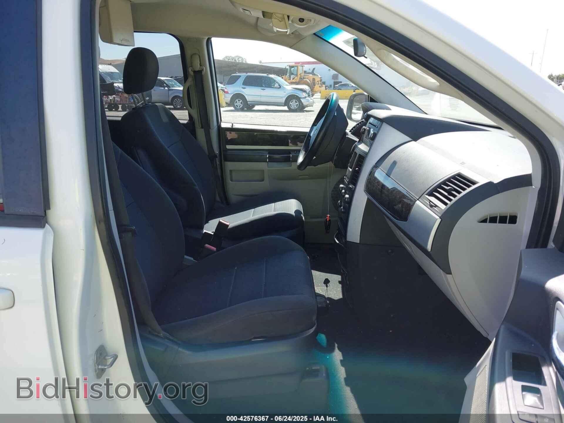2010 DODGE GRAND CARAVAN - VIN: 2D4RN5D19AR155035 - Фото 5