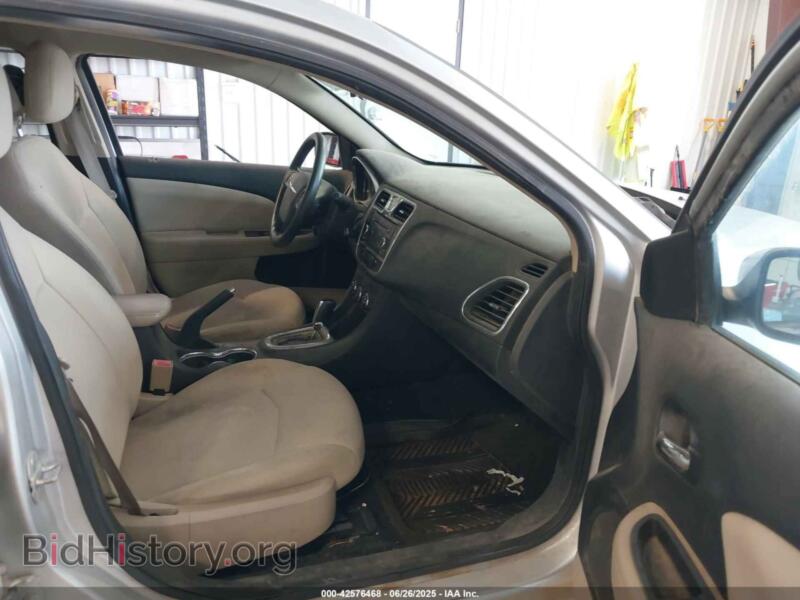2012 Chrysler 200 (VIN 1C3CCBAB6CN199793) — фото 5 из 13