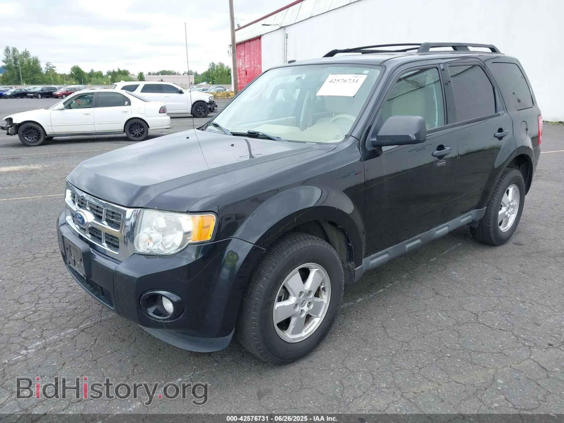 2011 FORD ESCAPE - VIN: 1FMCU9D74BKB37023 - Фото 2