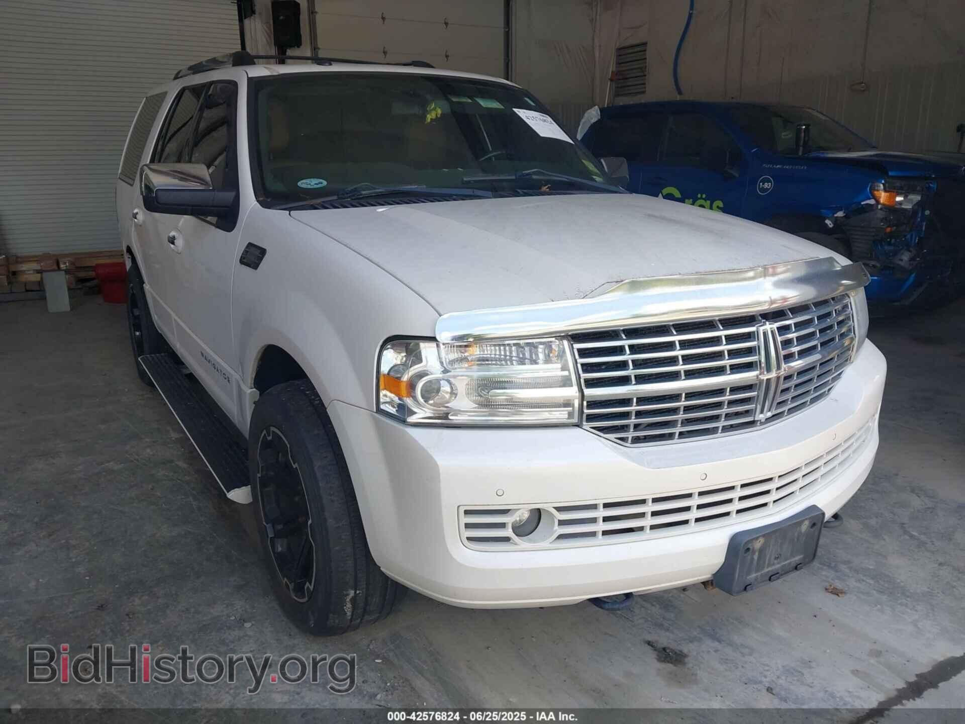 Фотография 5LMJJ2J52CEL09122 - LINCOLN NAVIGATOR 2012