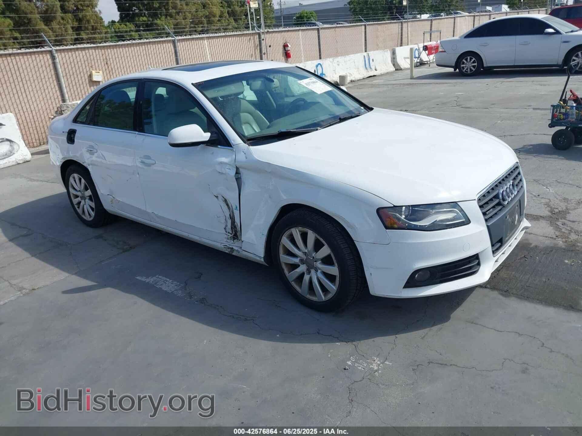Photo WAUFFAFL1BN027808 - AUDI A4 2011