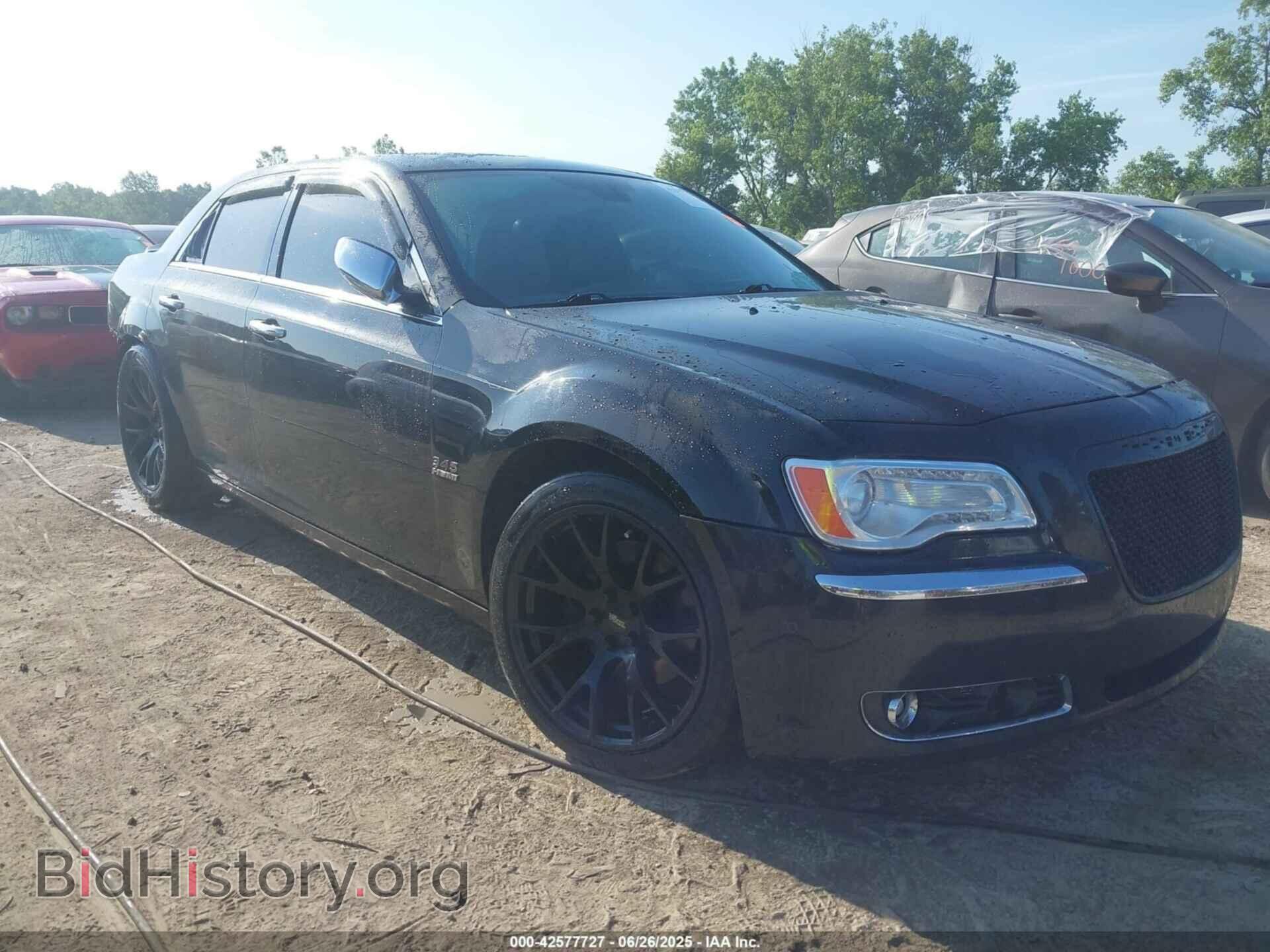 Фотография 2C3CA6CT5BH594686 - CHRYSLER 300C 2011