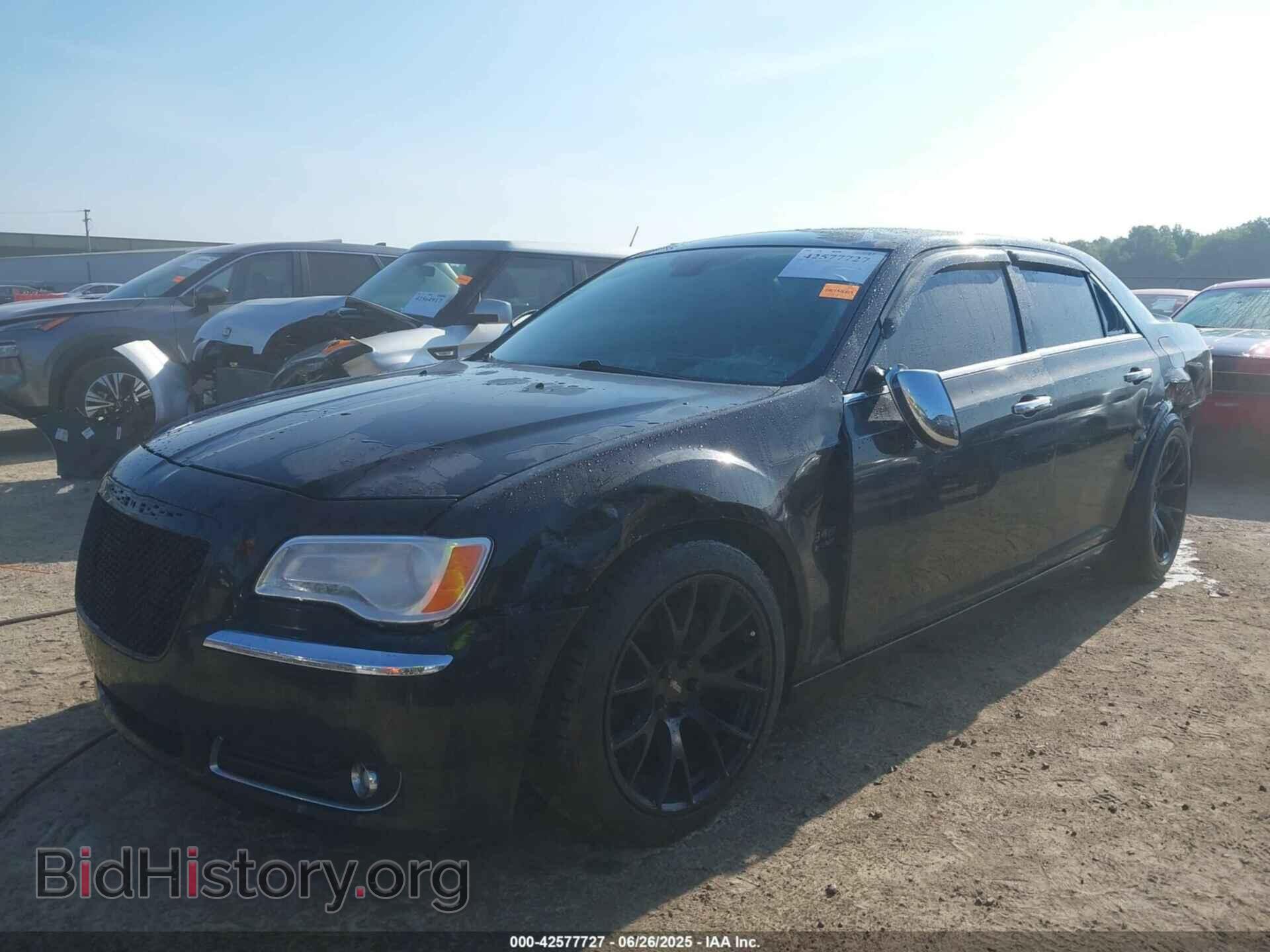 2011 CHRYSLER 300C - VIN: 2C3CA6CT5BH594686 - Фото 2