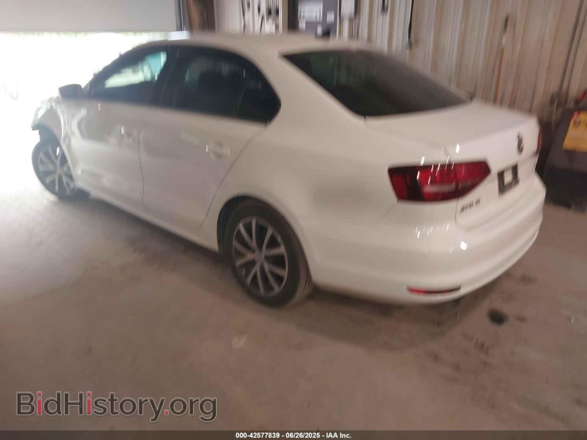 2017 VOLKSWAGEN JETTA - VIN: 3VWB67AJ1HM399403 - Фото 3