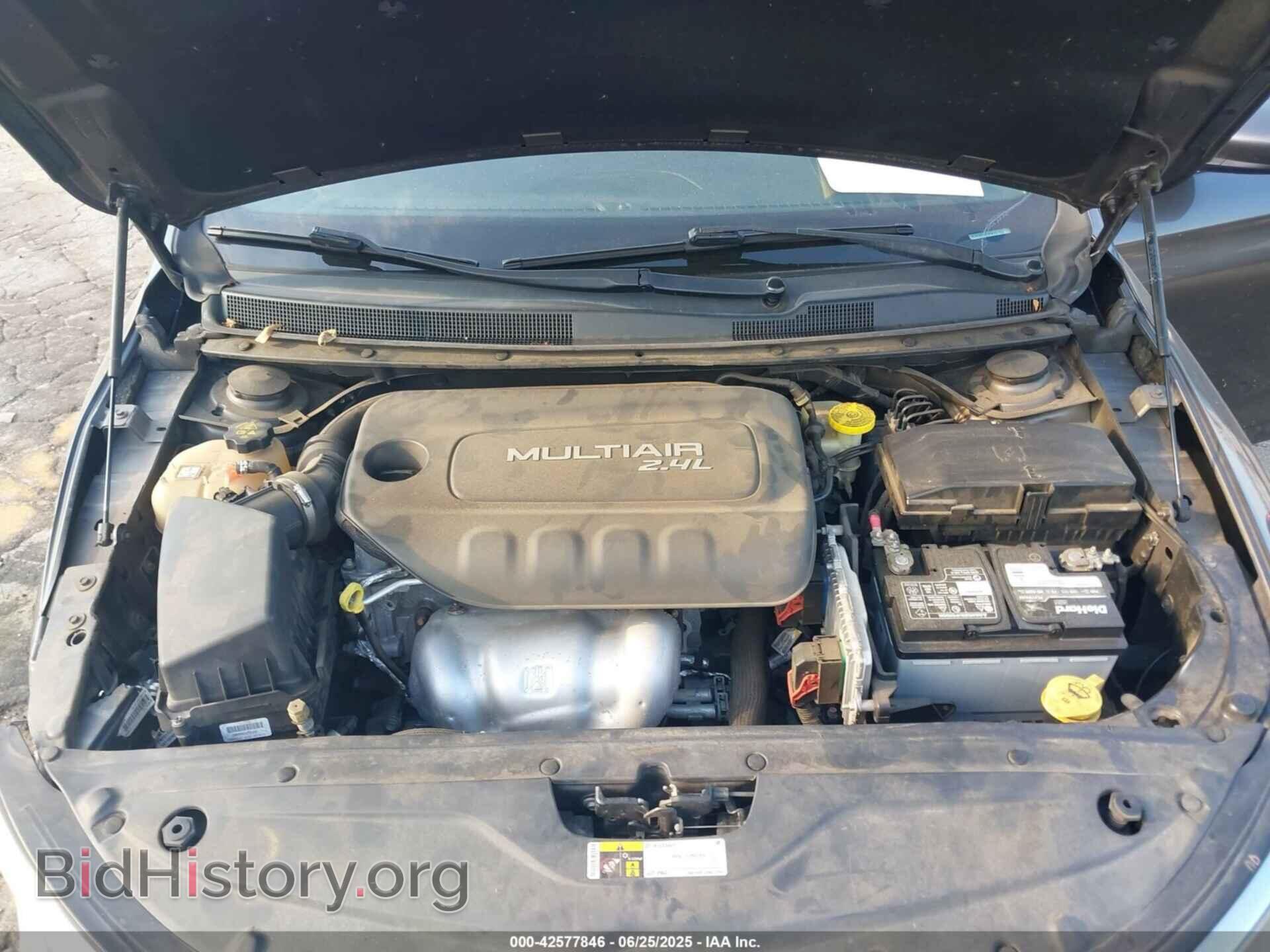 2015 CHRYSLER 200 - VIN: 1C3CCCAB2FN701757 - Фото 10