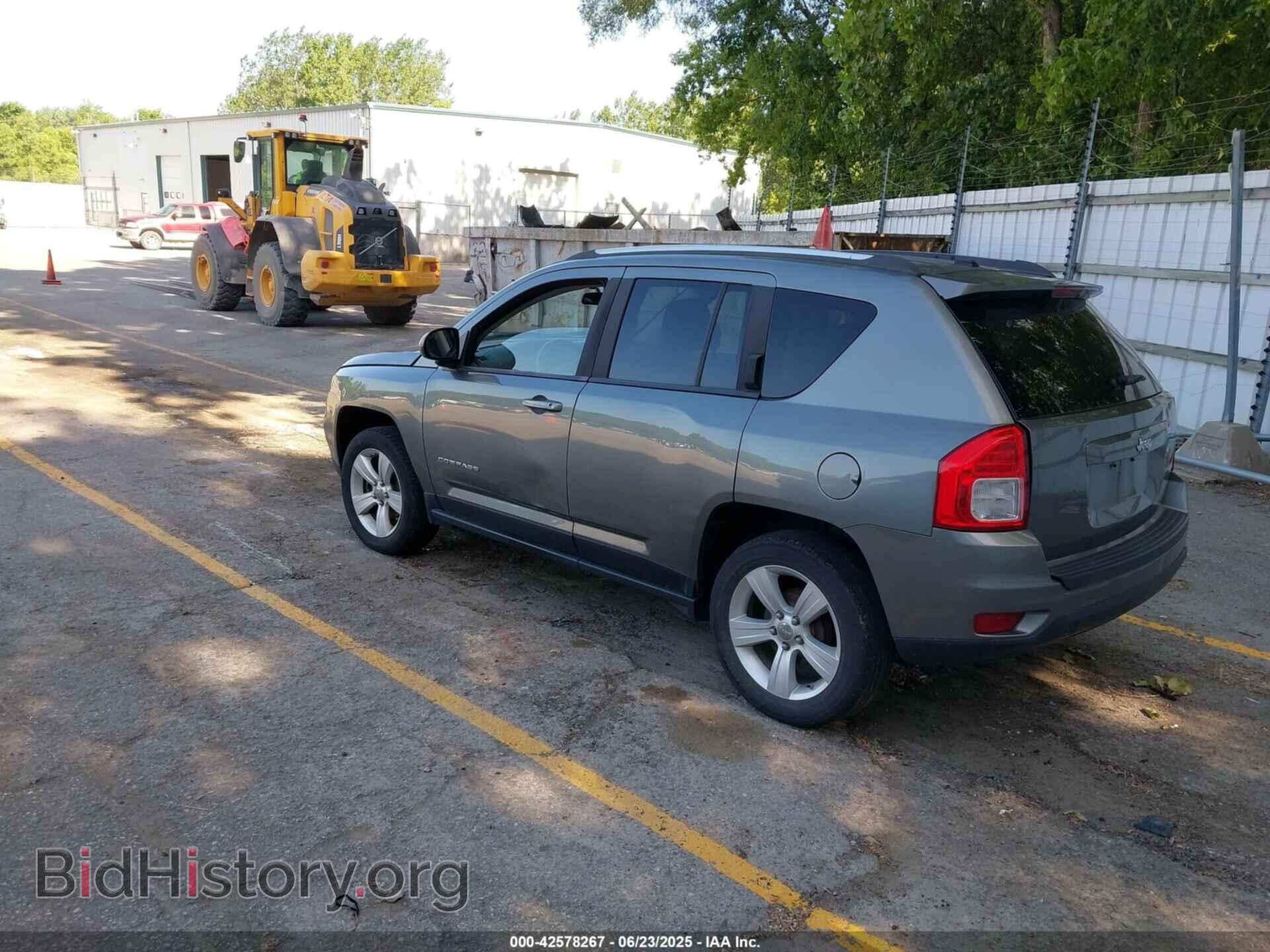 2012 JEEP COMPASS - VIN: 1C4NJCEBXCD685328 - Photo 3