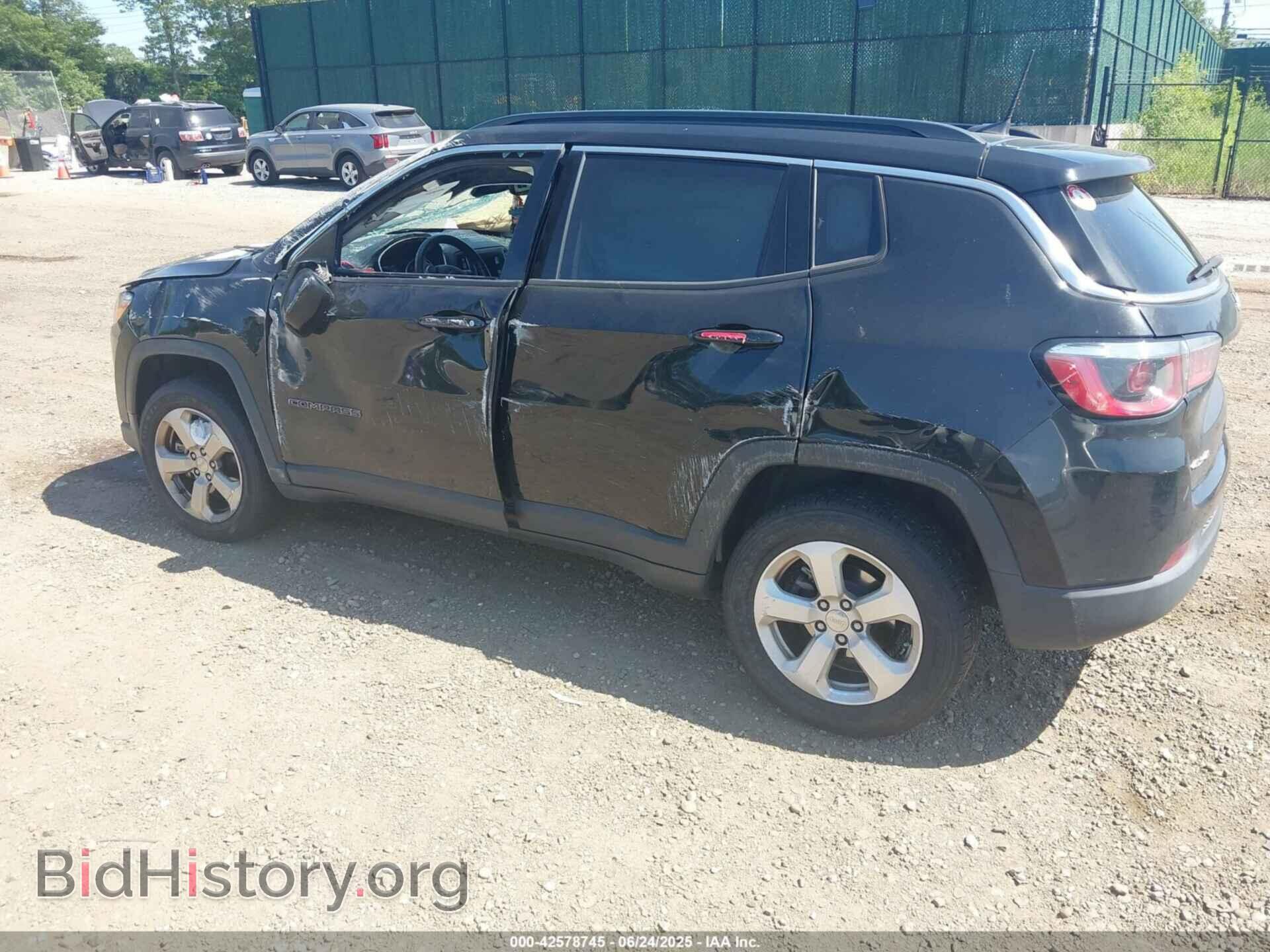2019 JEEP COMPASS - VIN: 3C4NJDBB6KT847426 - Фото 3