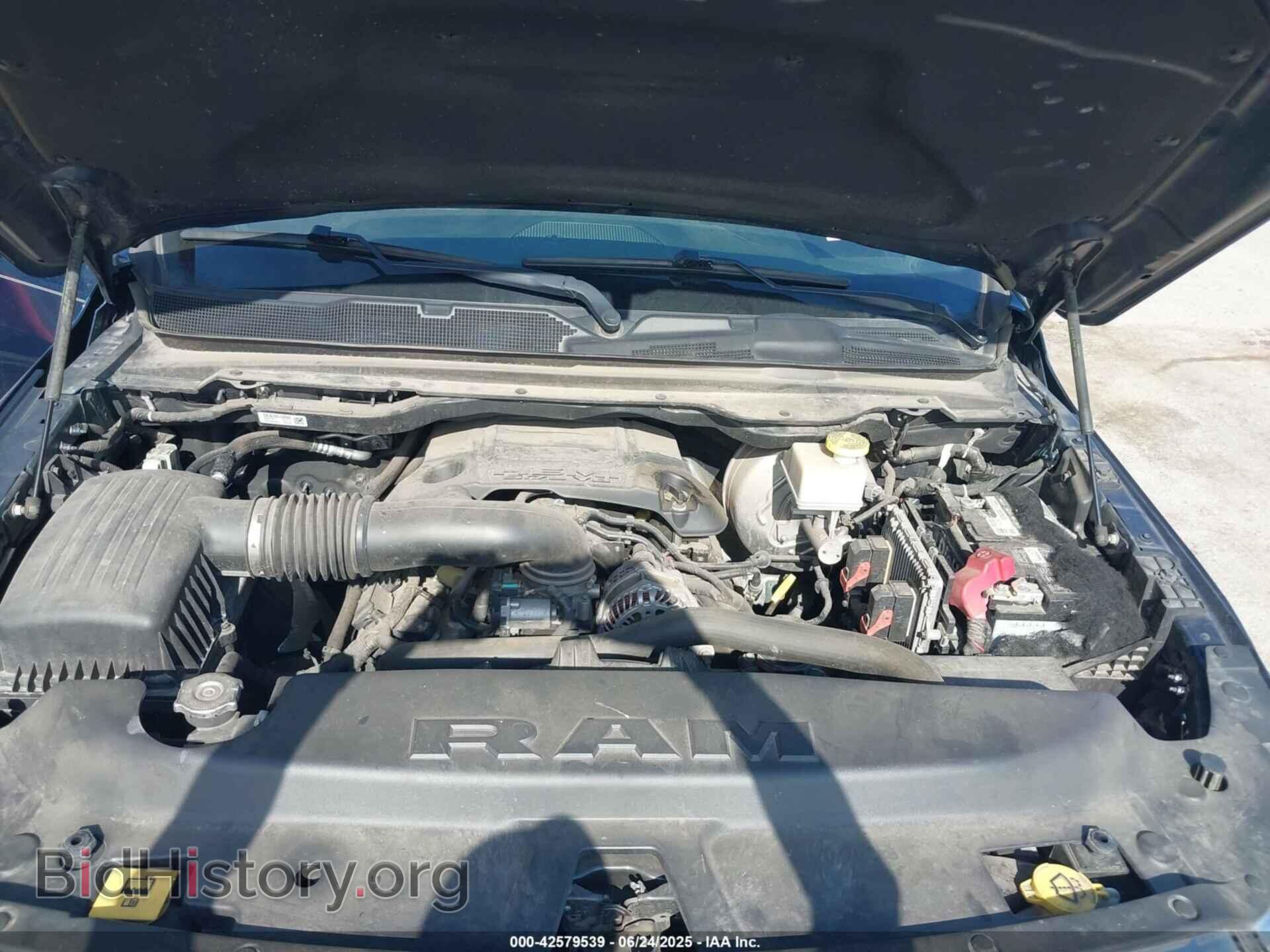 2019 RAM 1500 - VIN: 1C6SRFFTXKN857961 - Фото 10