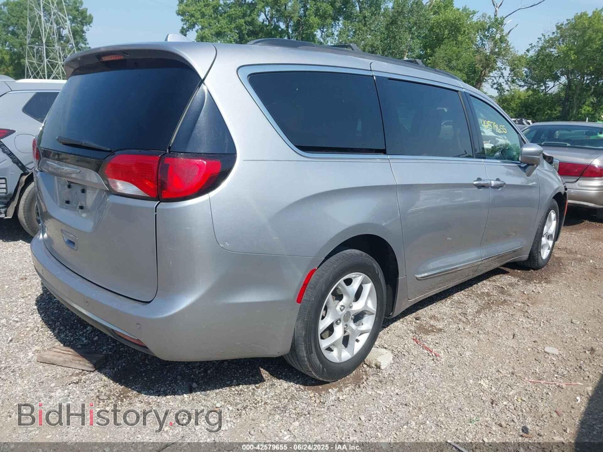 2017 CHRYSLER PACIFICA - VIN: 2C4RC1BG1HR598874 - Фото 4