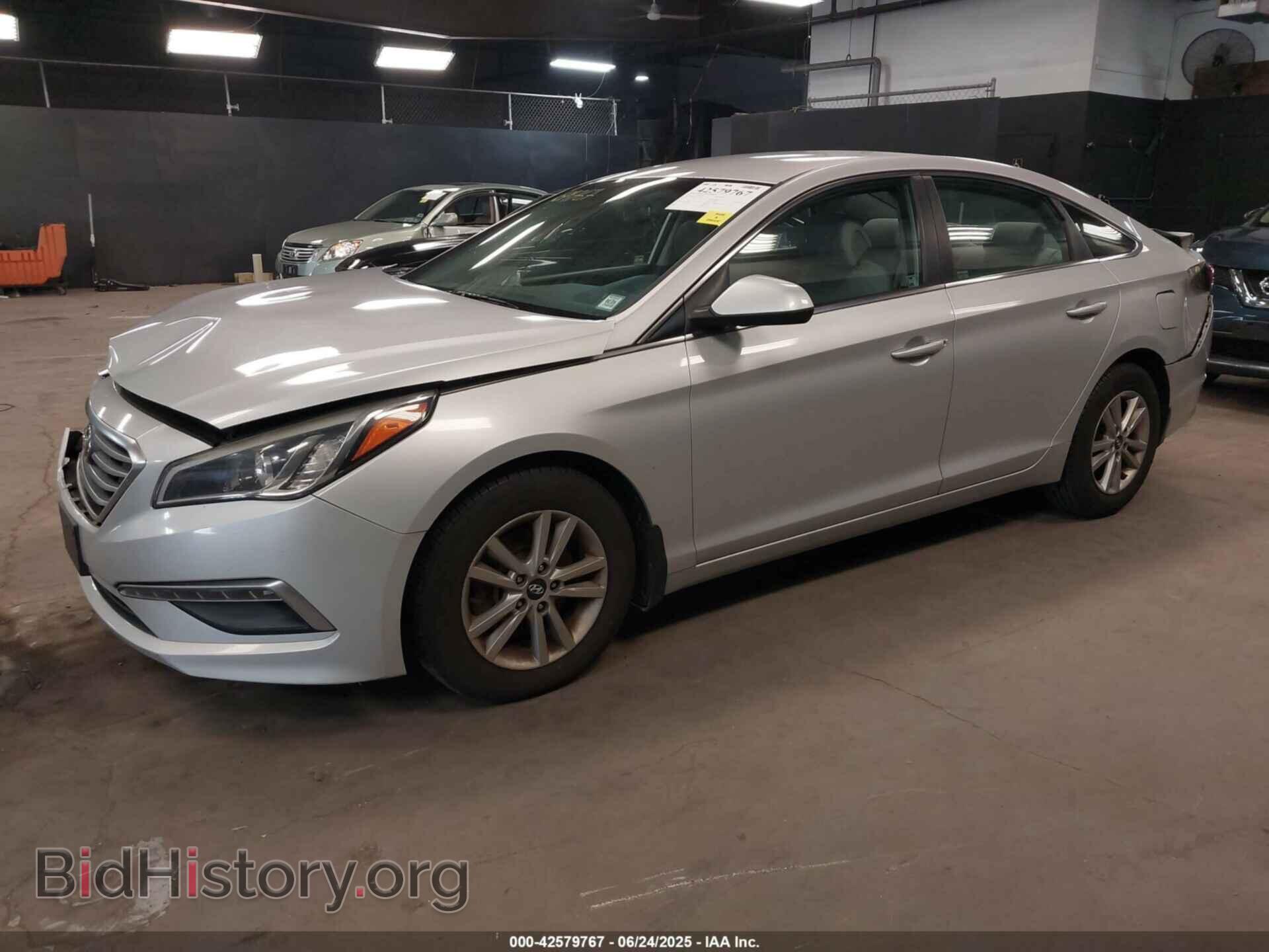 2015 HYUNDAI SONATA - VIN: 5NPE24AF2FH178885 - Фото 2