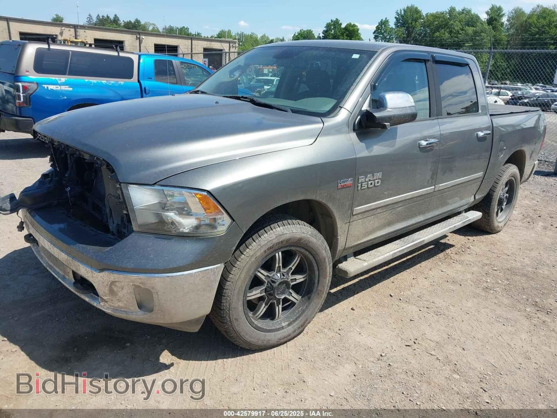 2013 RAM 1500 - VIN: 1C6RR7LT1DS666992 - Фото 2