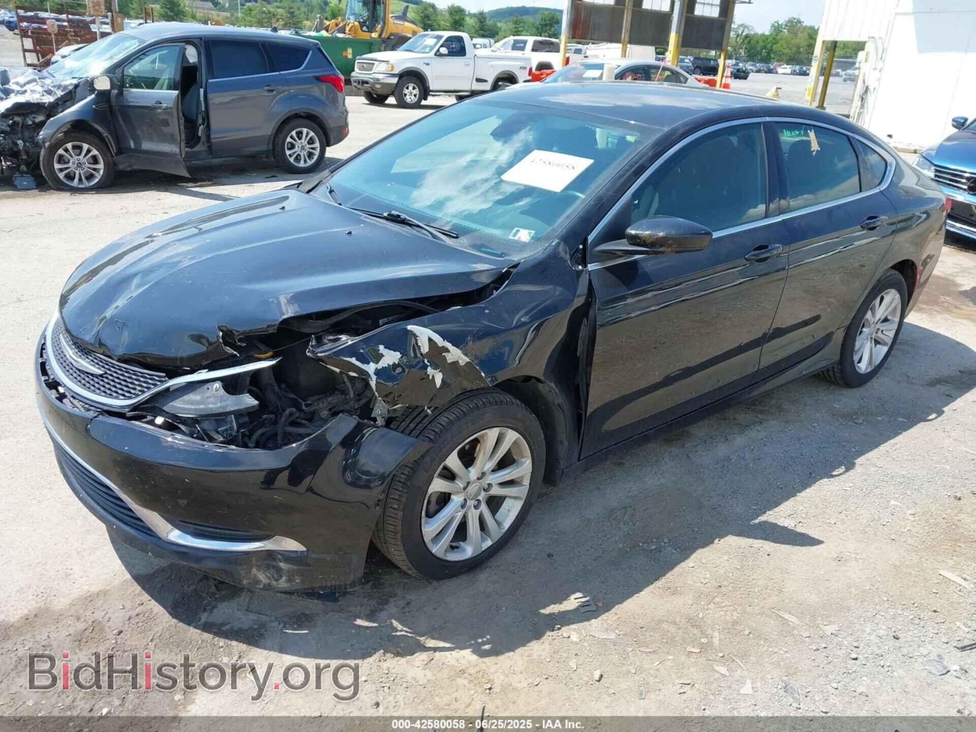 2015 CHRYSLER 200 - VIN: 1C3CCCABXFN685162 - Фото 2