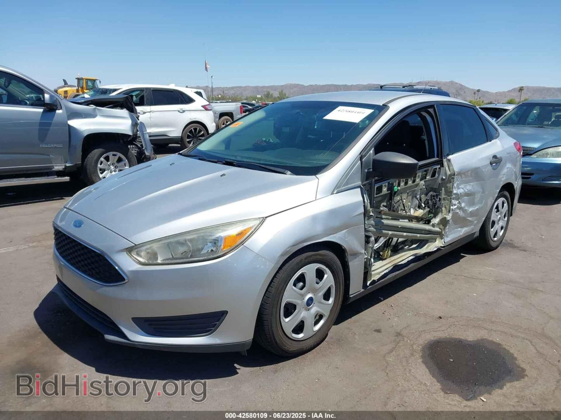 2016 FORD FOCUS - VIN: 1FADP3E2XGL221449 - Фото 2