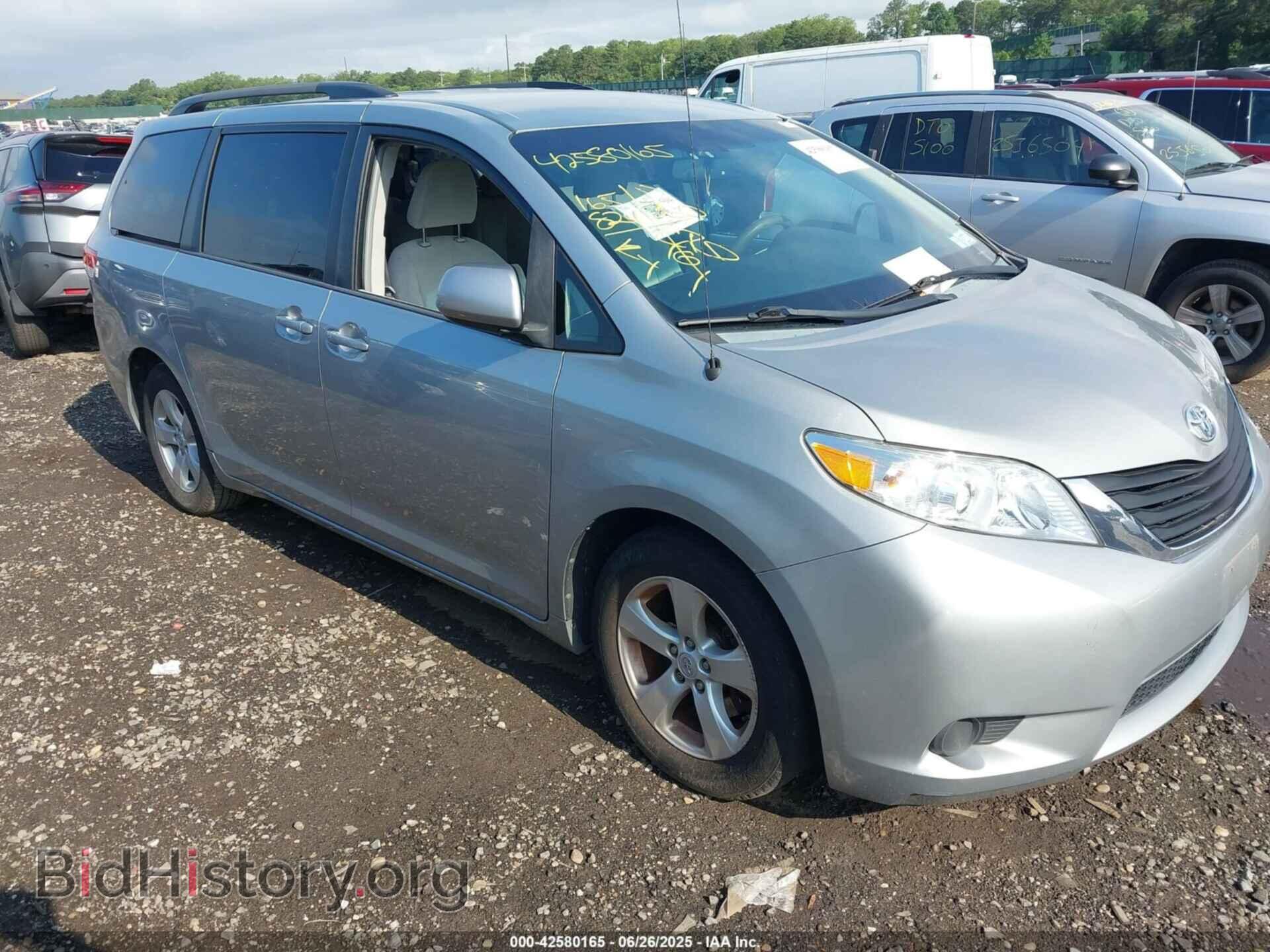 Фотография 5TDKK3DC2ES431811 - TOYOTA SIENNA 2014