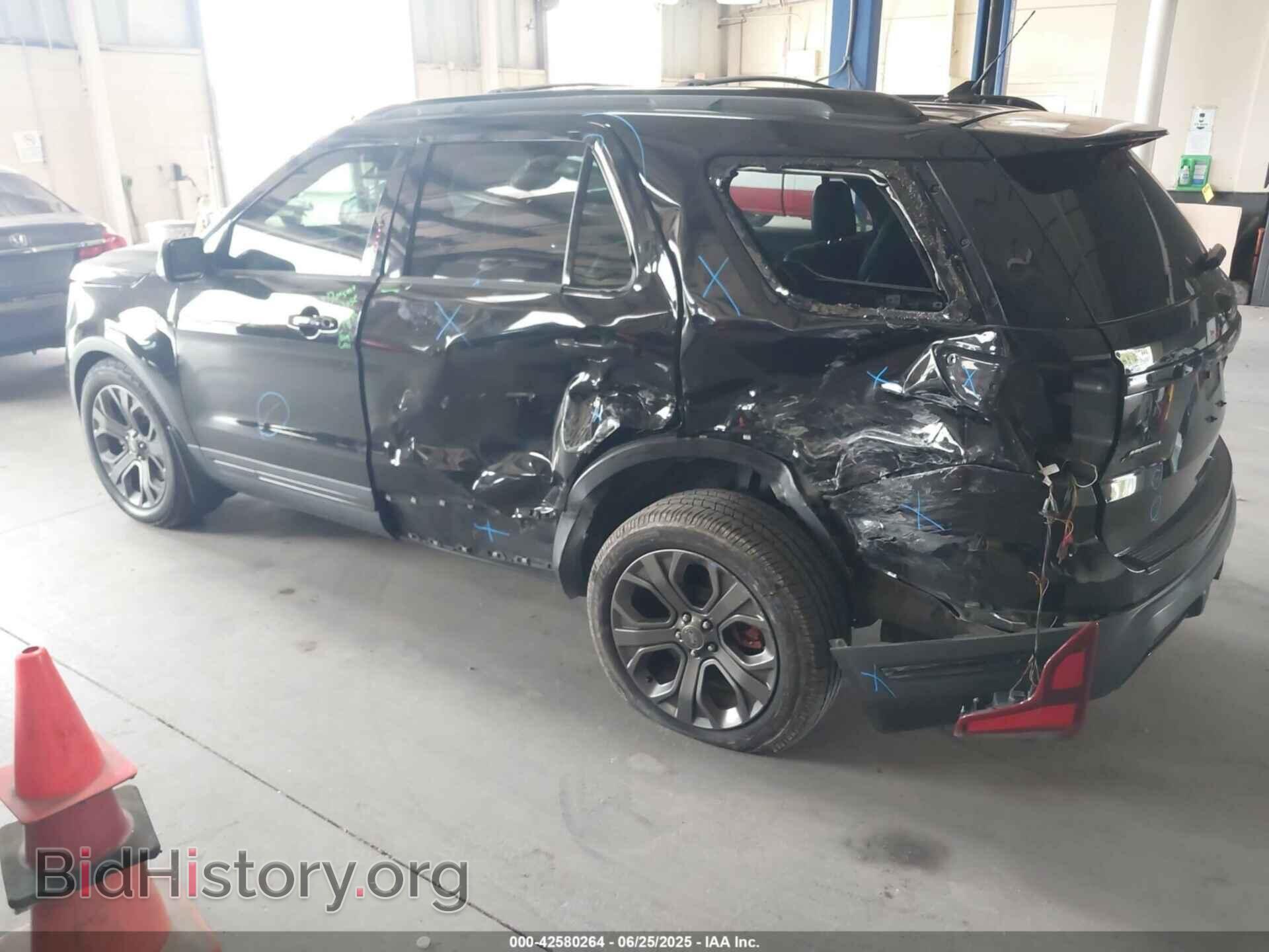 2018 FORD EXPLORER - VIN: 1FM5K8GT8JGB63417 - Фото 3