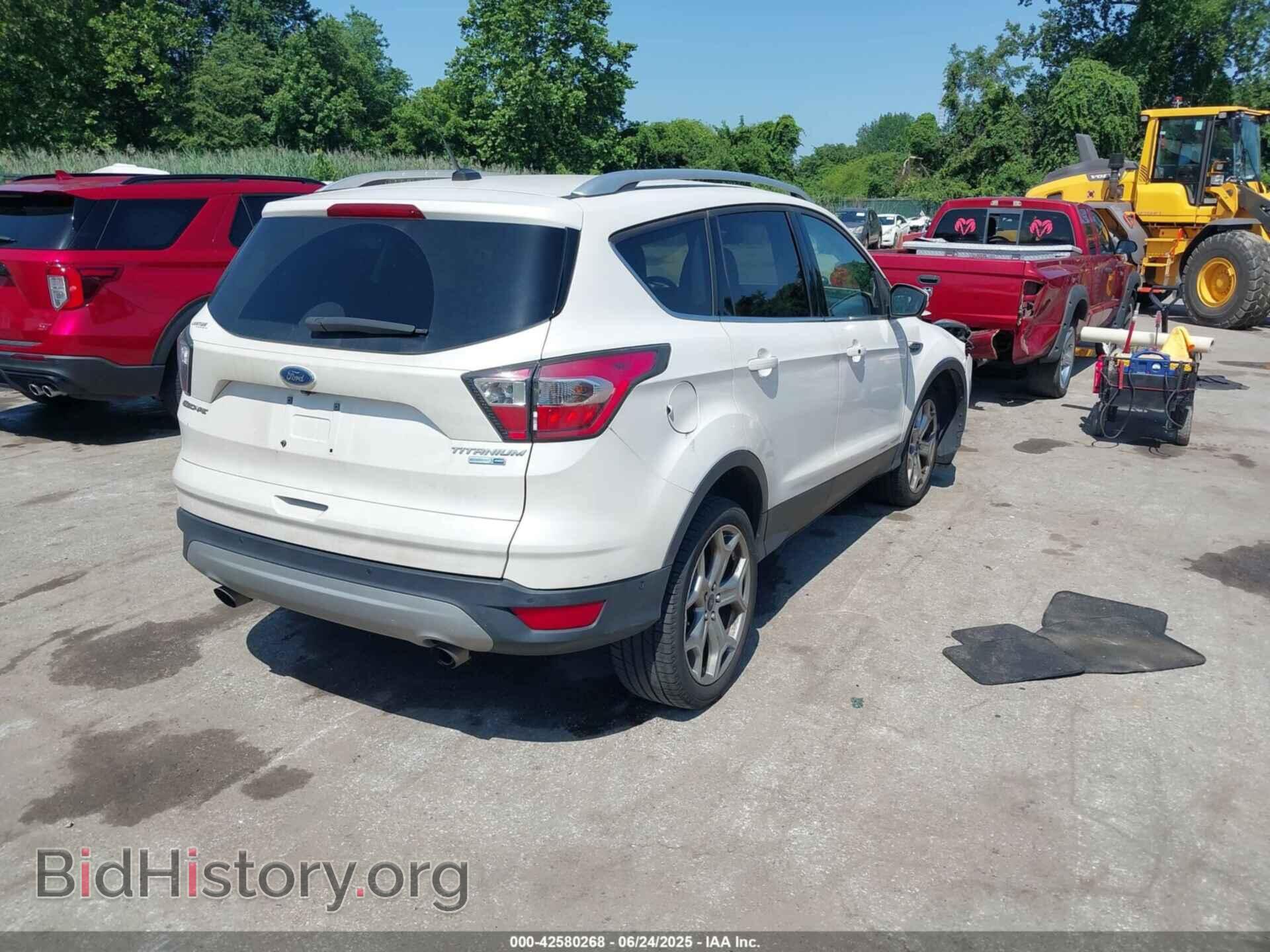 2017 FORD ESCAPE - VIN: 1FMCU9J97HUA35640 - Фото 4