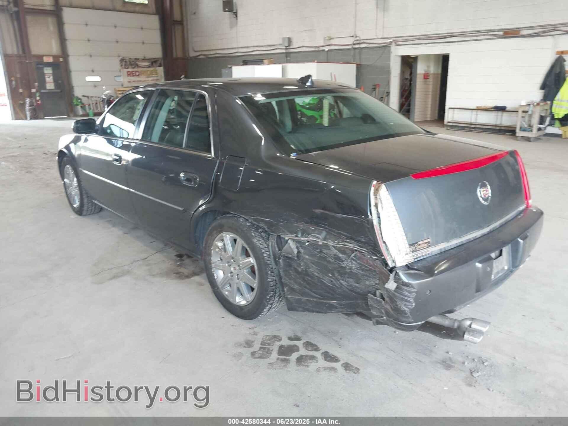 2011 CADILLAC DTS - VIN: 1G6KH5E68BU134202 - Фото 3