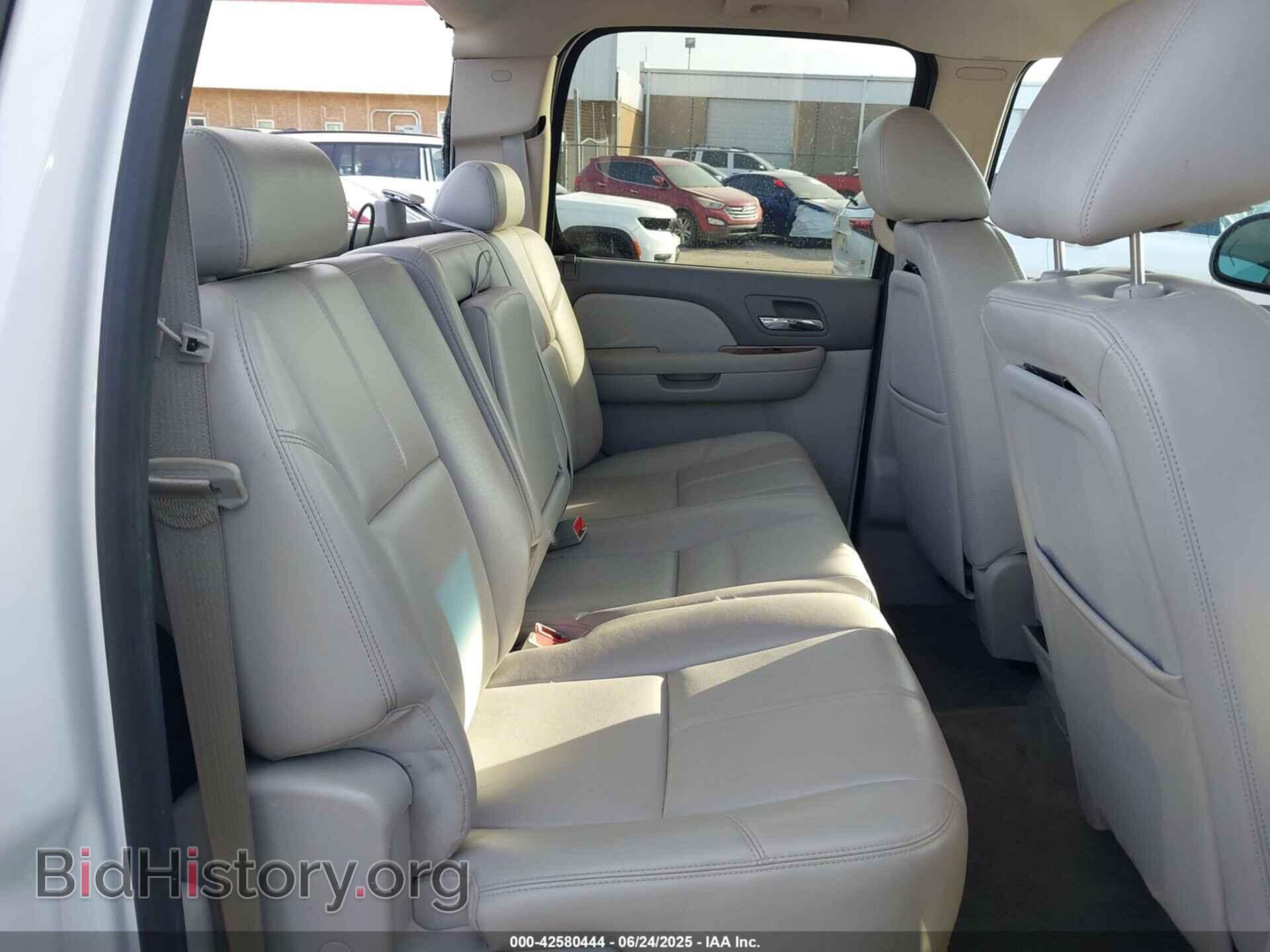 2011 GMC SIERRA - VIN: 3GTP2WE34BG399704 - Фото 8