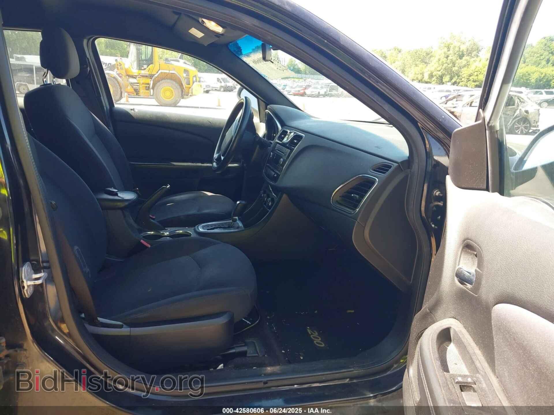 2013 CHRYSLER 200 - VIN: 1C3CCBAB2DN686751 - Photo 5