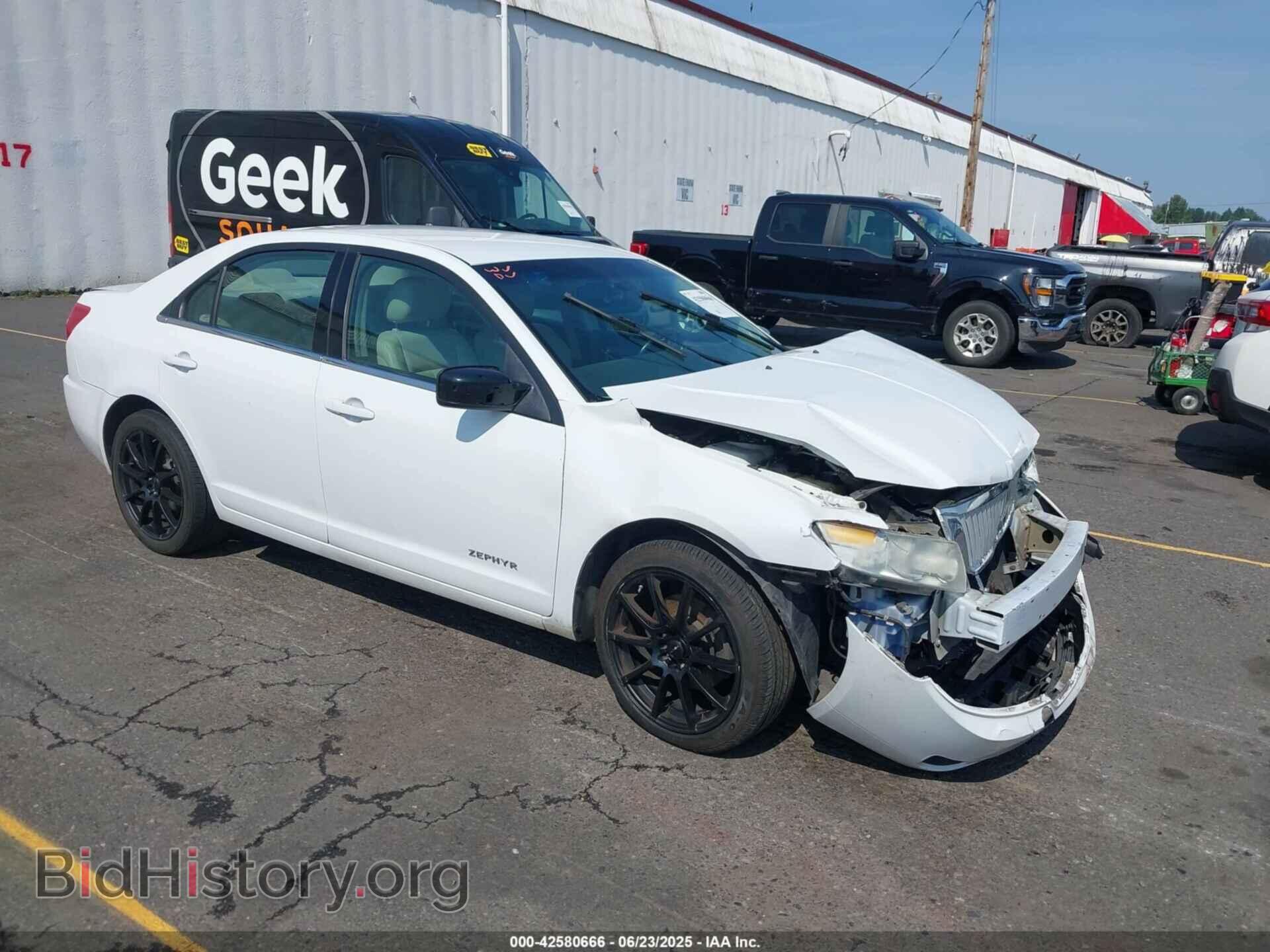 Photo 3LNHM26156R615229 - LINCOLN ZEPHYR 2006
