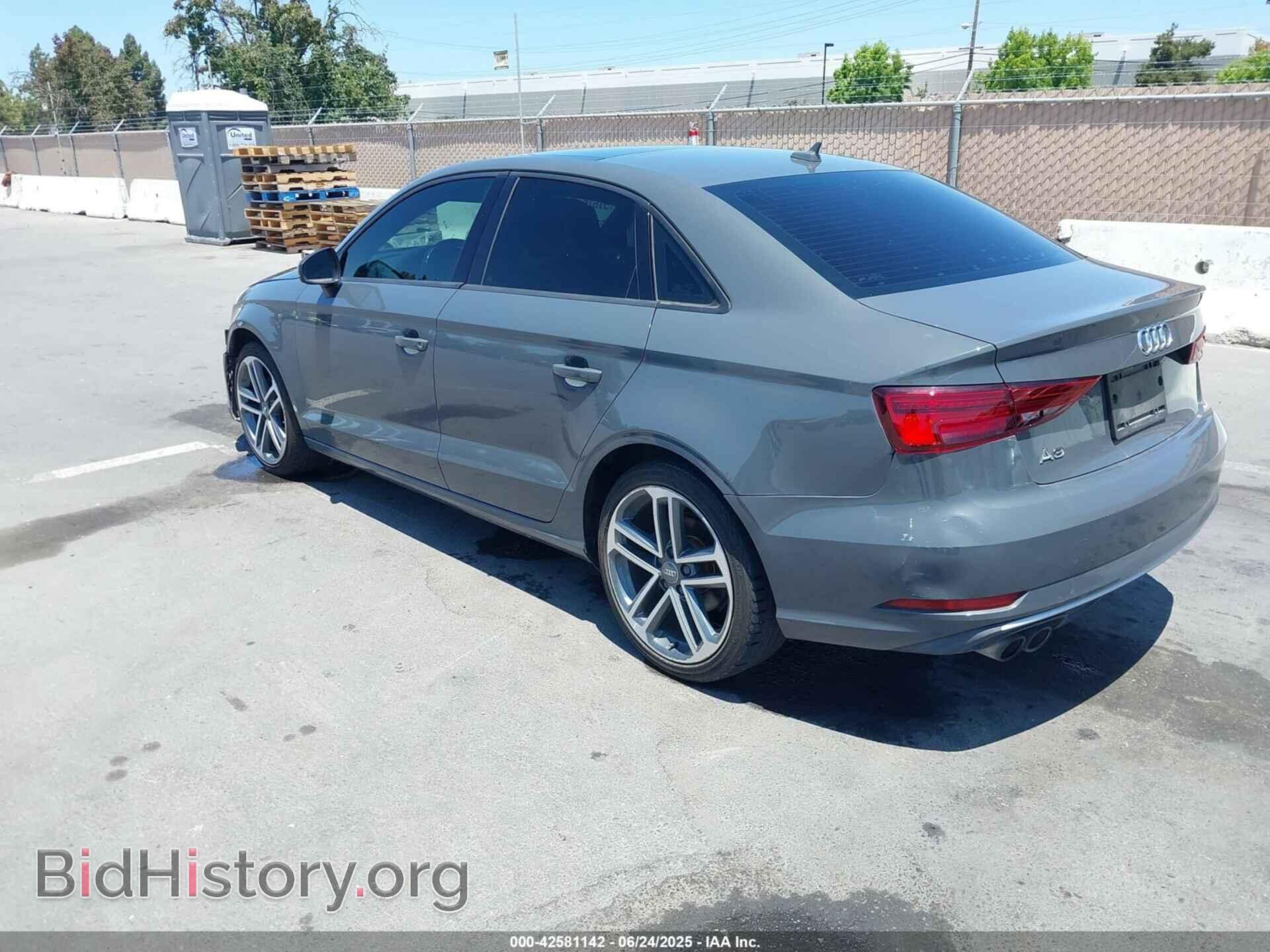 2018 AUDI A3 - VIN: WAUAUGFF4J1067786 - Фото 3