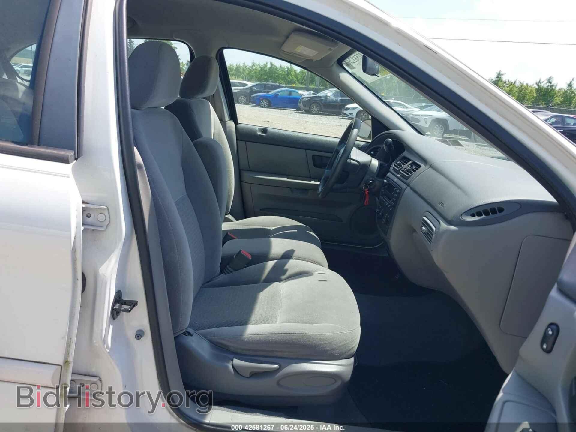 2007 FORD TAURUS - VIN: 1FAHP53U47A104642 - Фото 5