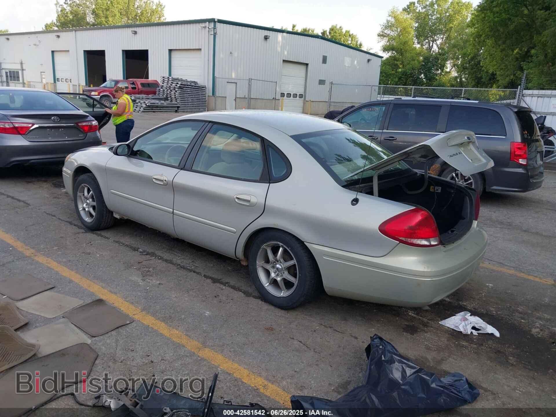 2006 FORD TAURUS - VIN: 1FAFP53UX6A184373 - Photo 3