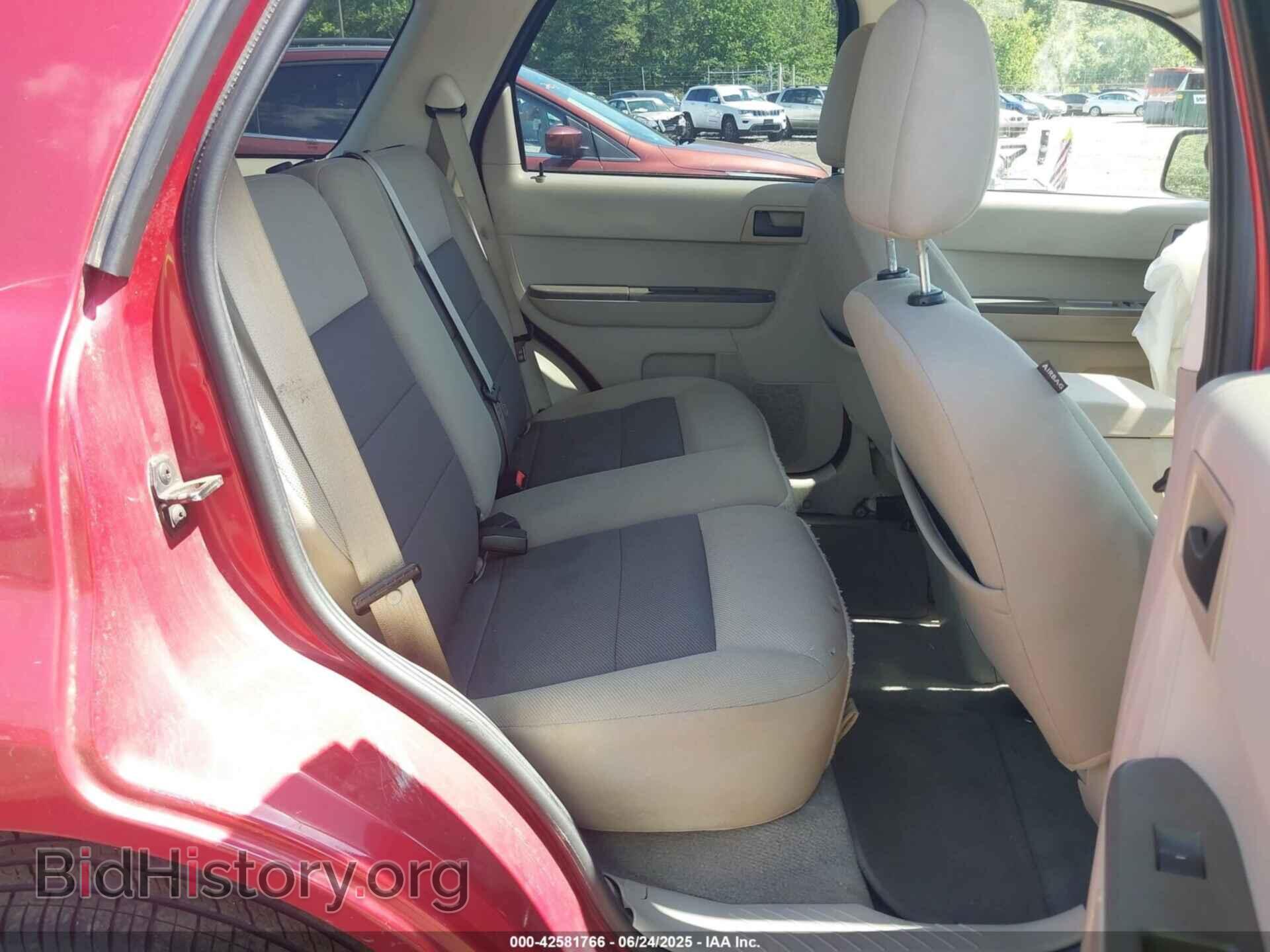 2008 FORD ESCAPE - VIN: 1FMCU93168KD40601 - Фото 8