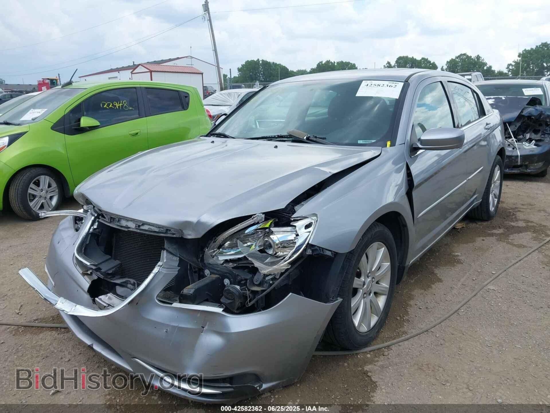 2013 CHRYSLER 200 - VIN: 1C3CCBBG1DN696374 - Фото 6