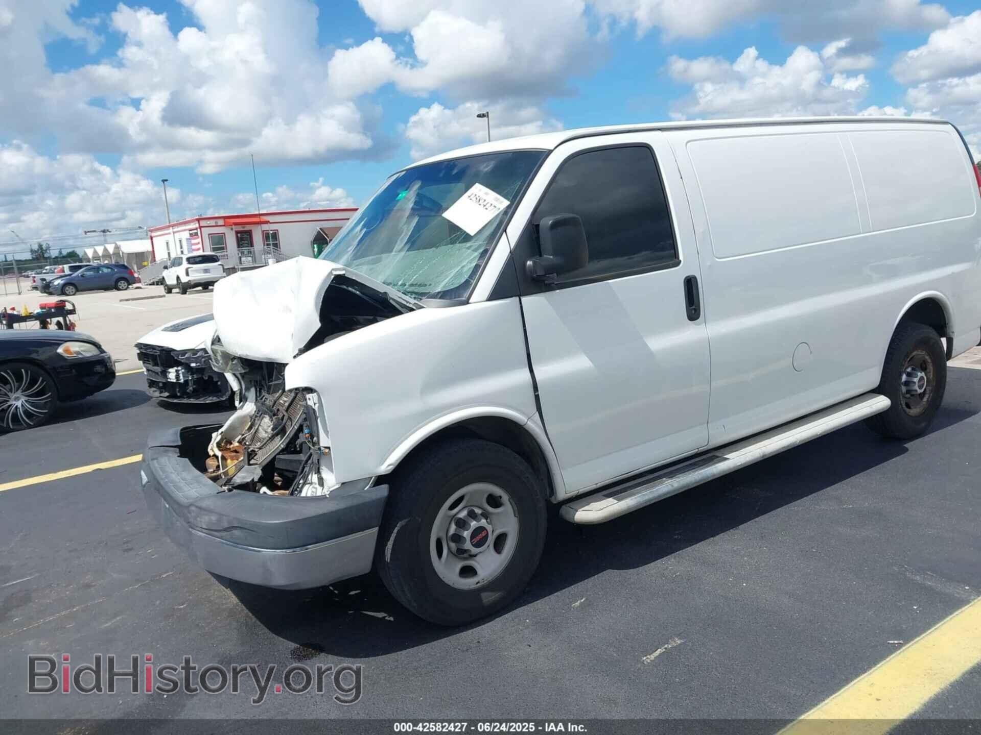 2015 GMC SAVANA 2500 - VIN: 1GTW7FCF0F1903034 - Фото 2