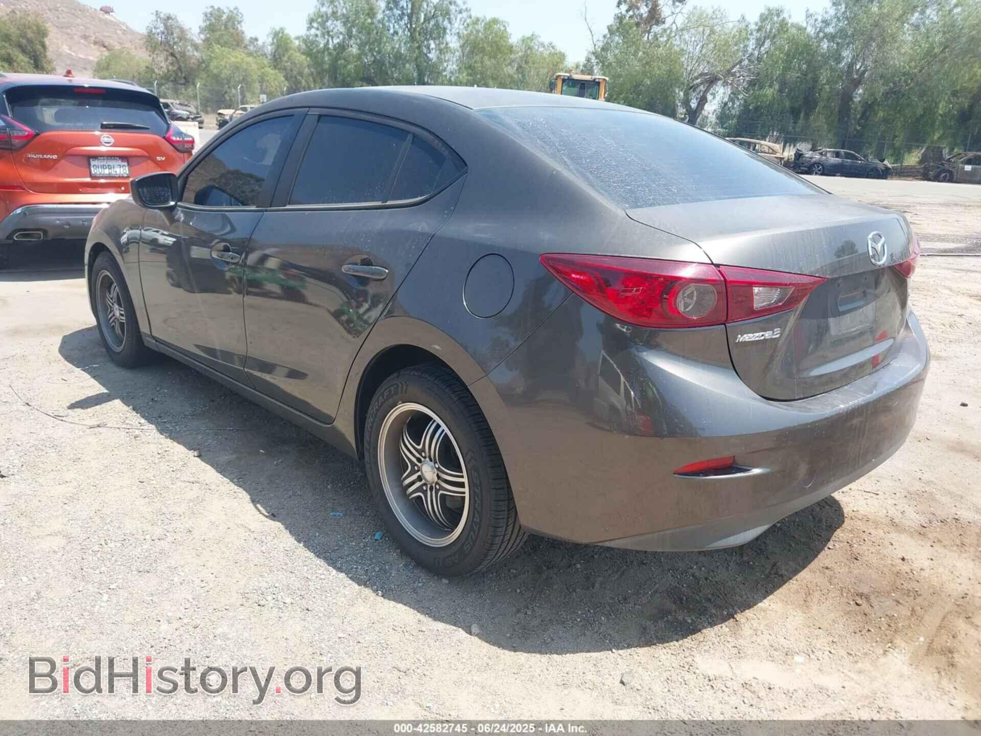 2014 MAZDA MAZDA3 - VIN: JM1BM1U70E1139945 - Фото 3