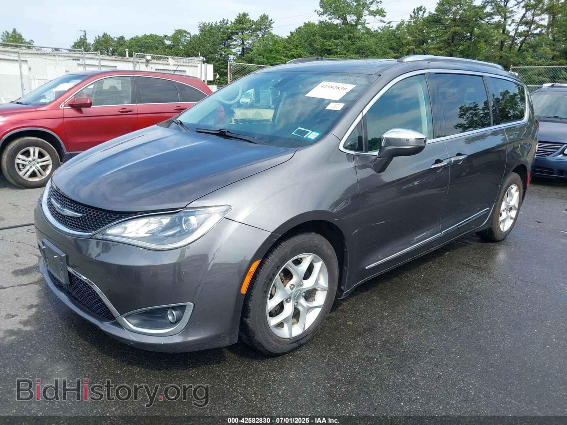 2020 CHRYSLER PACIFICA - VIN: 2C4RC1GG5LR275767 - Фото 2