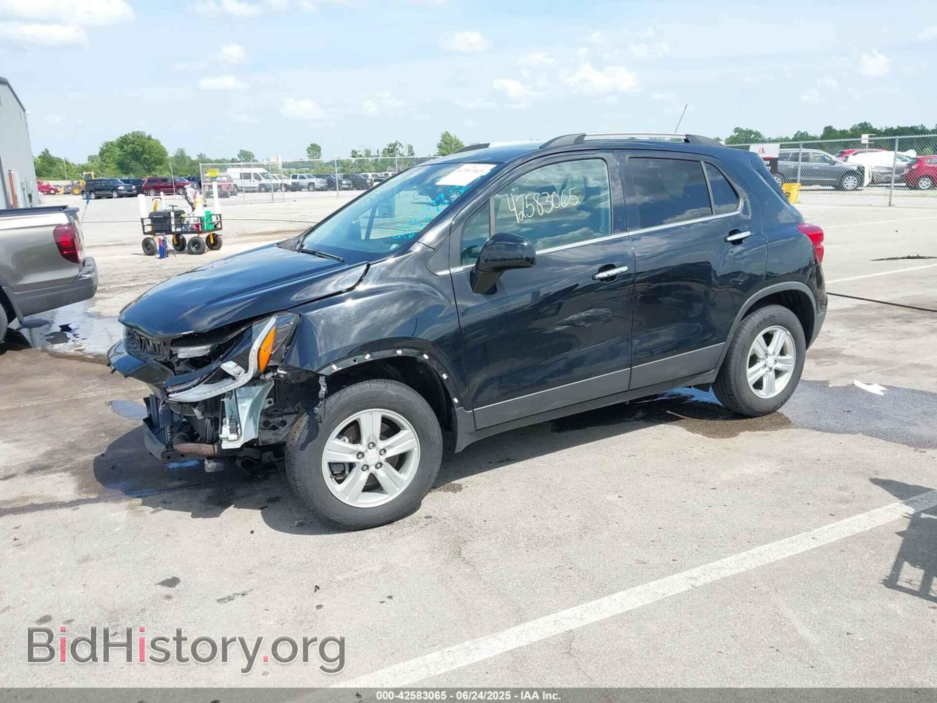 2017 CHEVROLET TRAX - VIN: 3GNCJPSB5HL238577 - Фото 2
