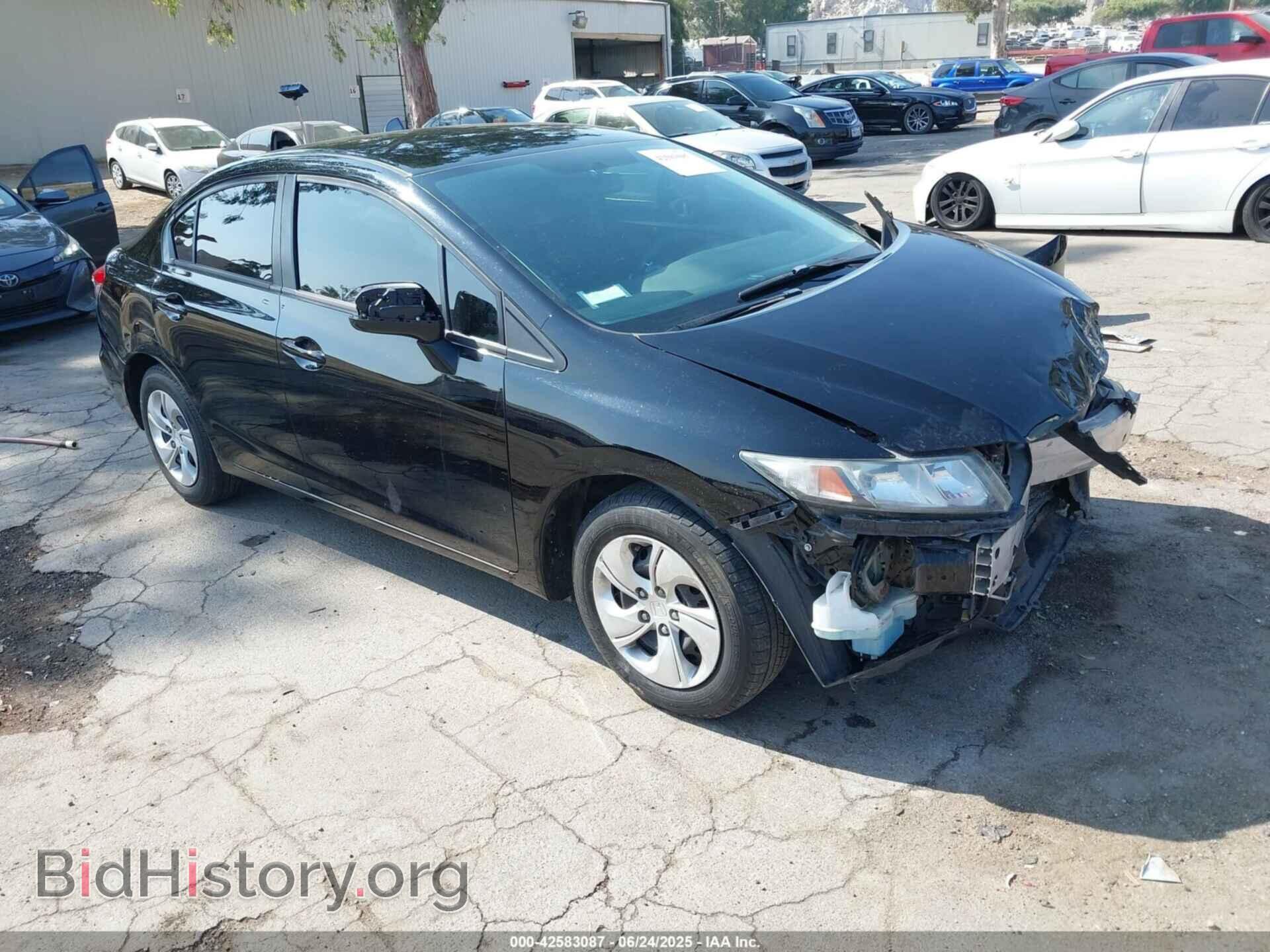 Фотография 19XFB2F56FE265427 - HONDA CIVIC 2015