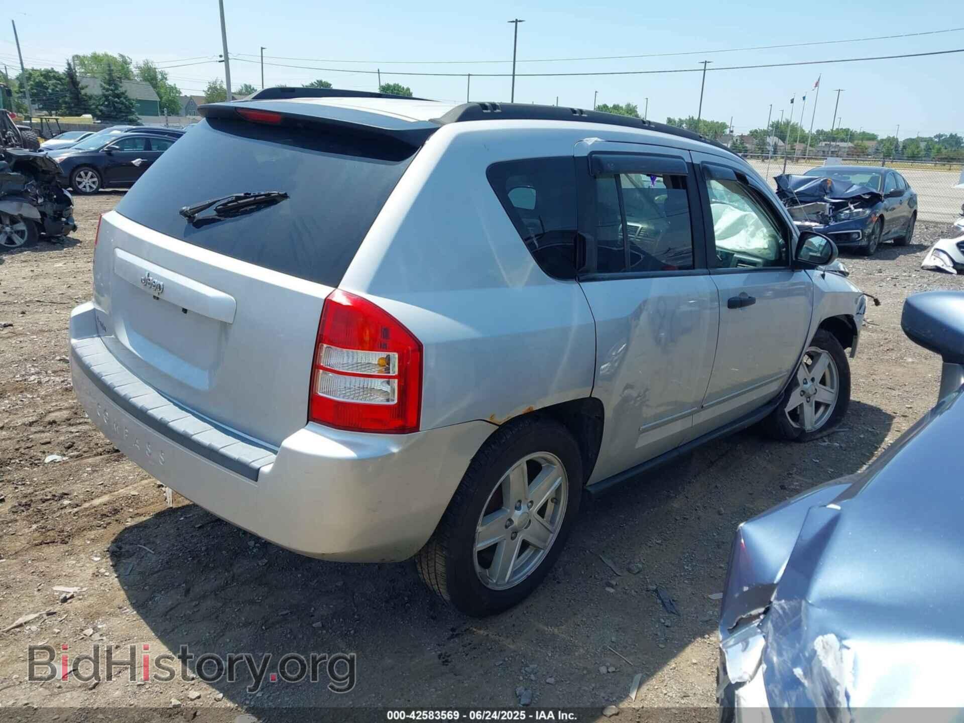 2008 JEEP COMPASS - VIN: 1J8FT47W48D608913 - Фото 4