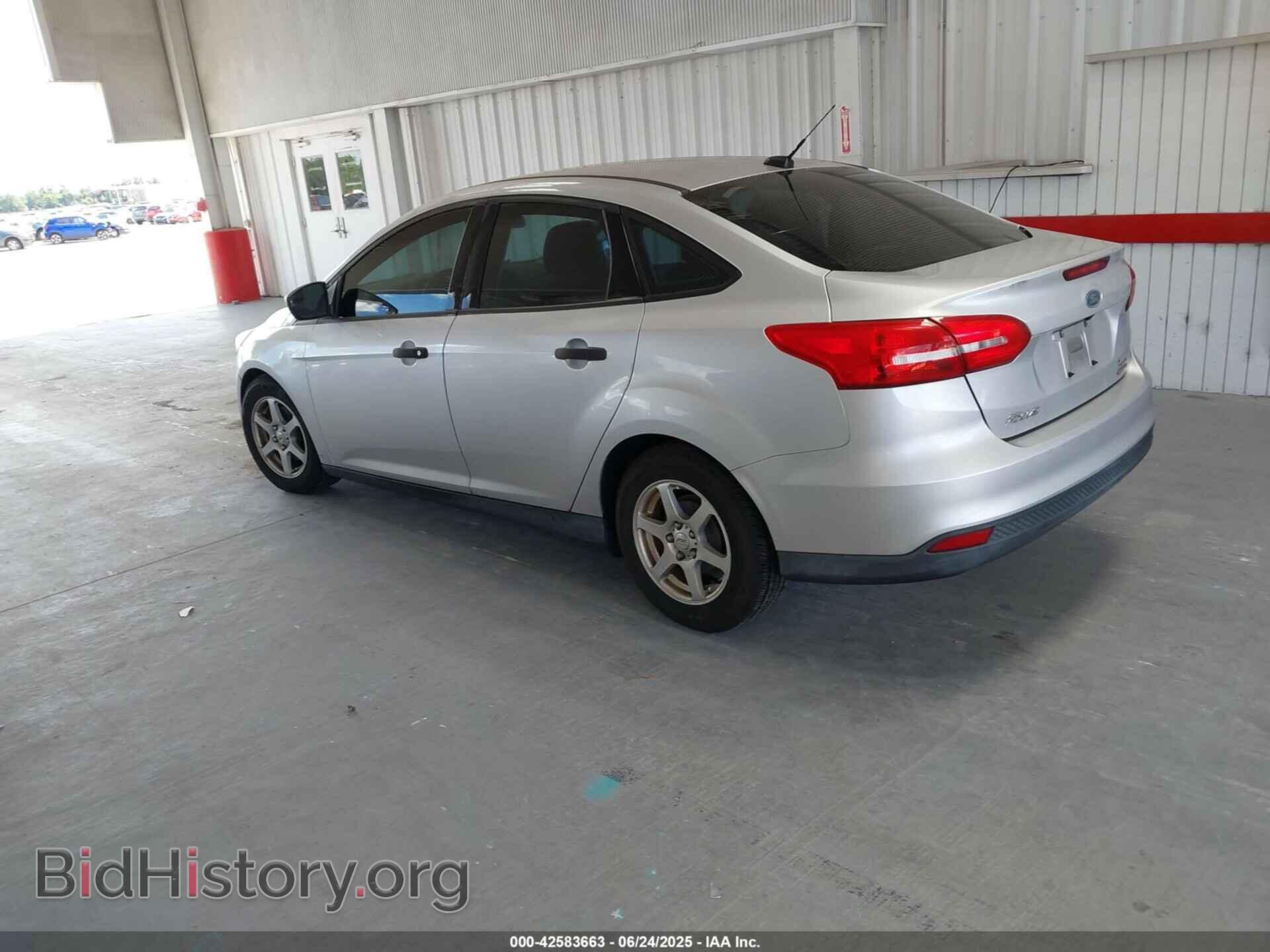 2016 FORD FOCUS - VIN: 1FADP3E26GL393705 - Фото 3