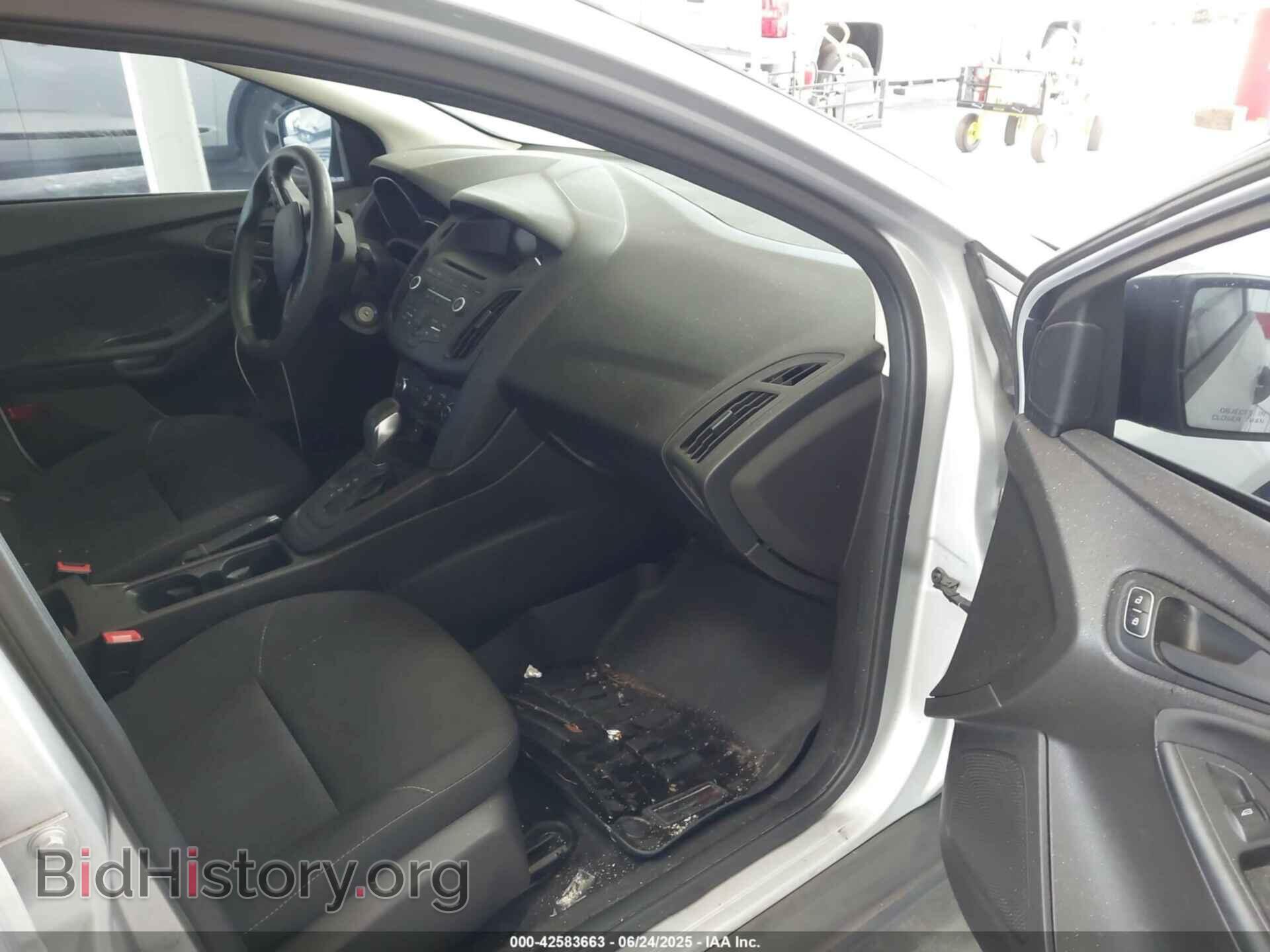 2016 FORD FOCUS - VIN: 1FADP3E26GL393705 - Фото 5