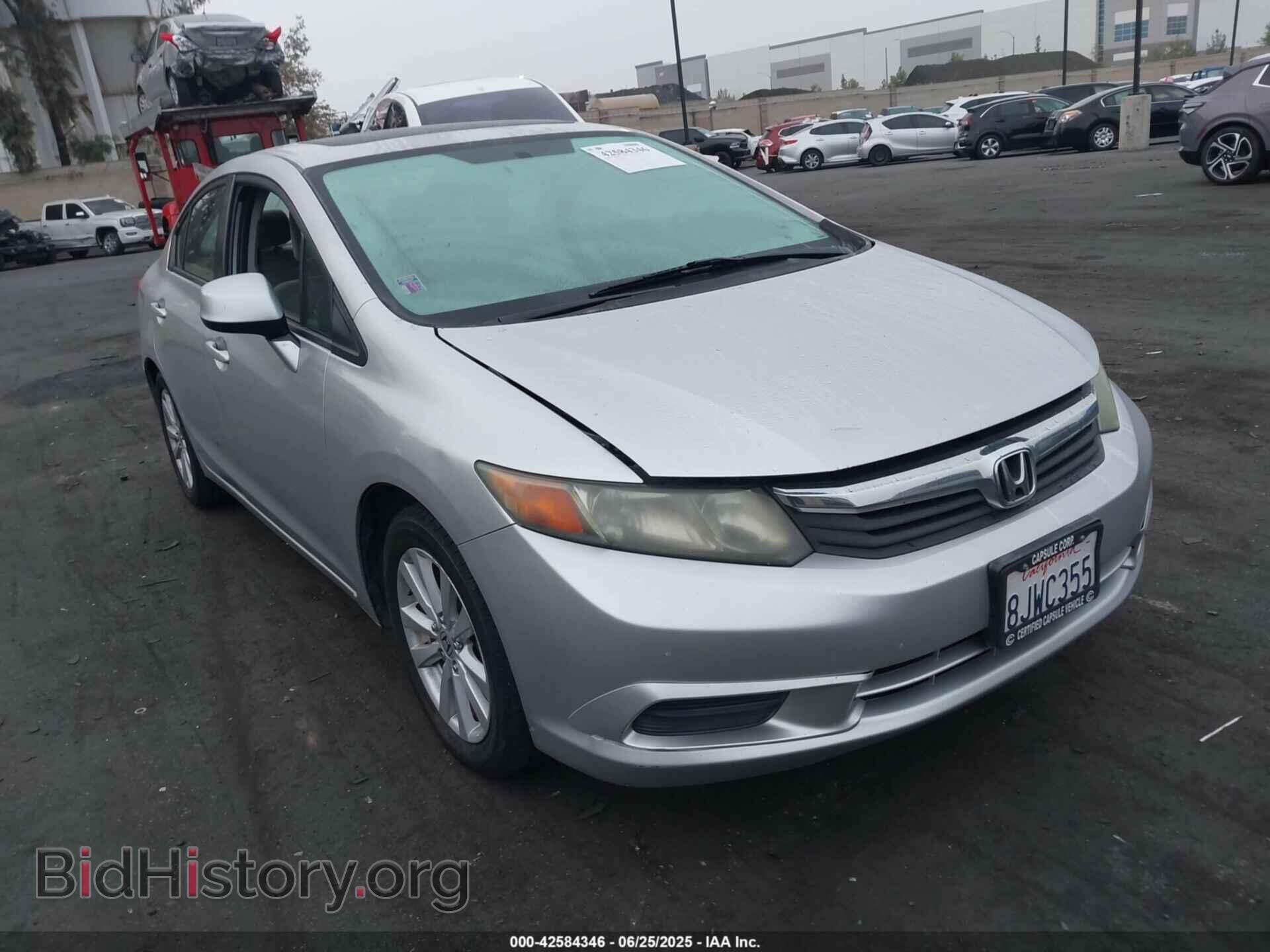 Photo 2HGFB2F86CH309700 - HONDA CIVIC 2012
