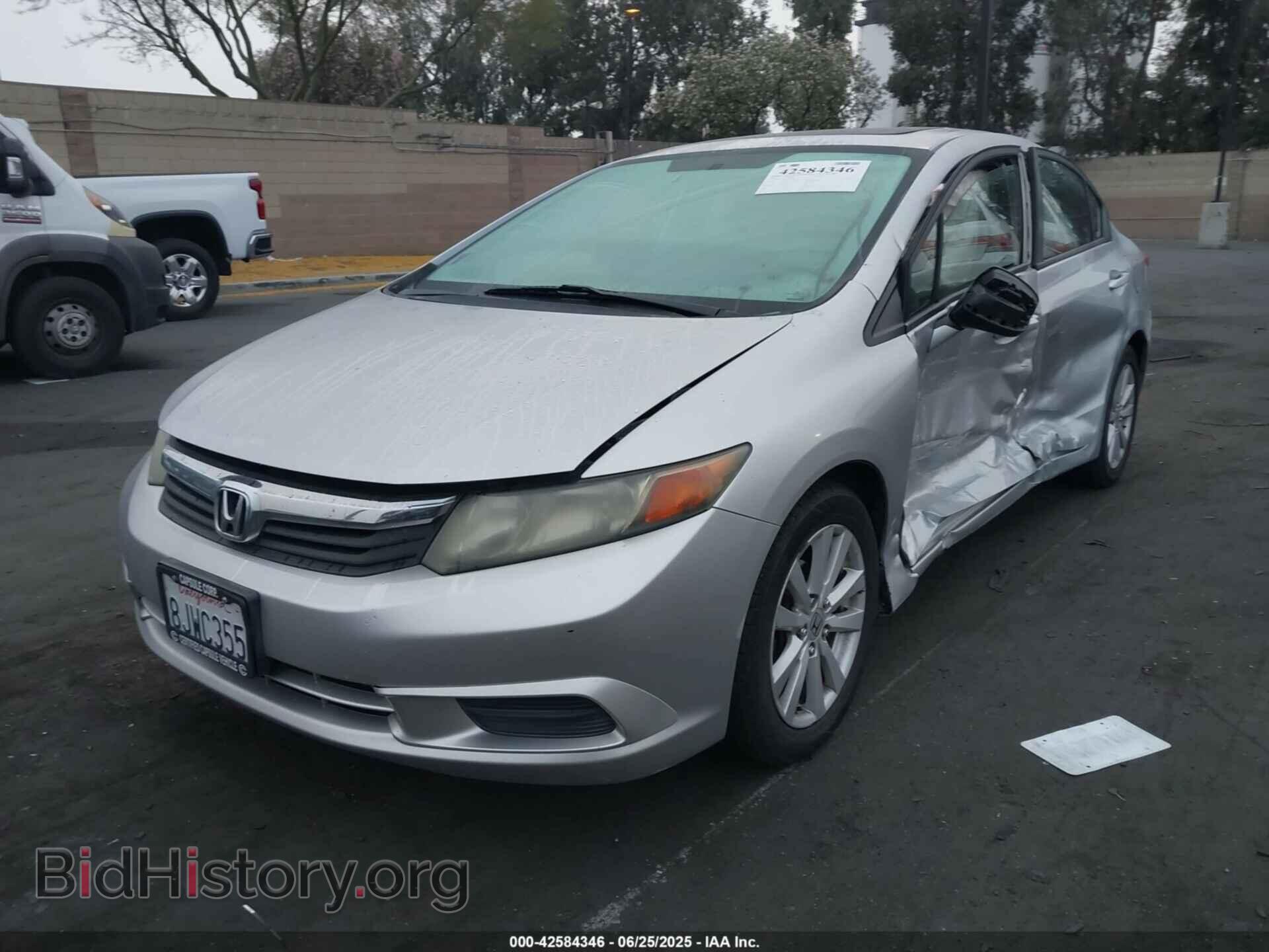2012 HONDA CIVIC - VIN: 2HGFB2F86CH309700 - Photo 2